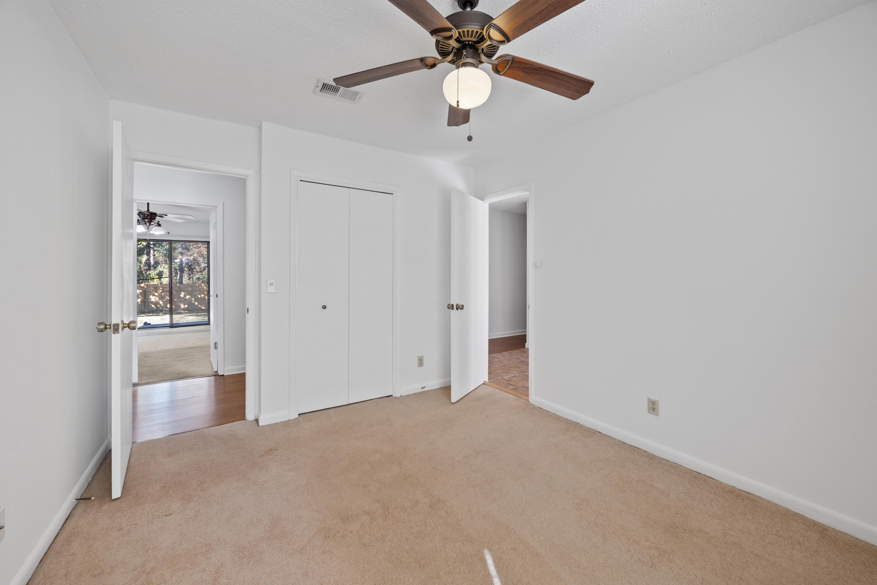 1003 Darlington Oak Drive
