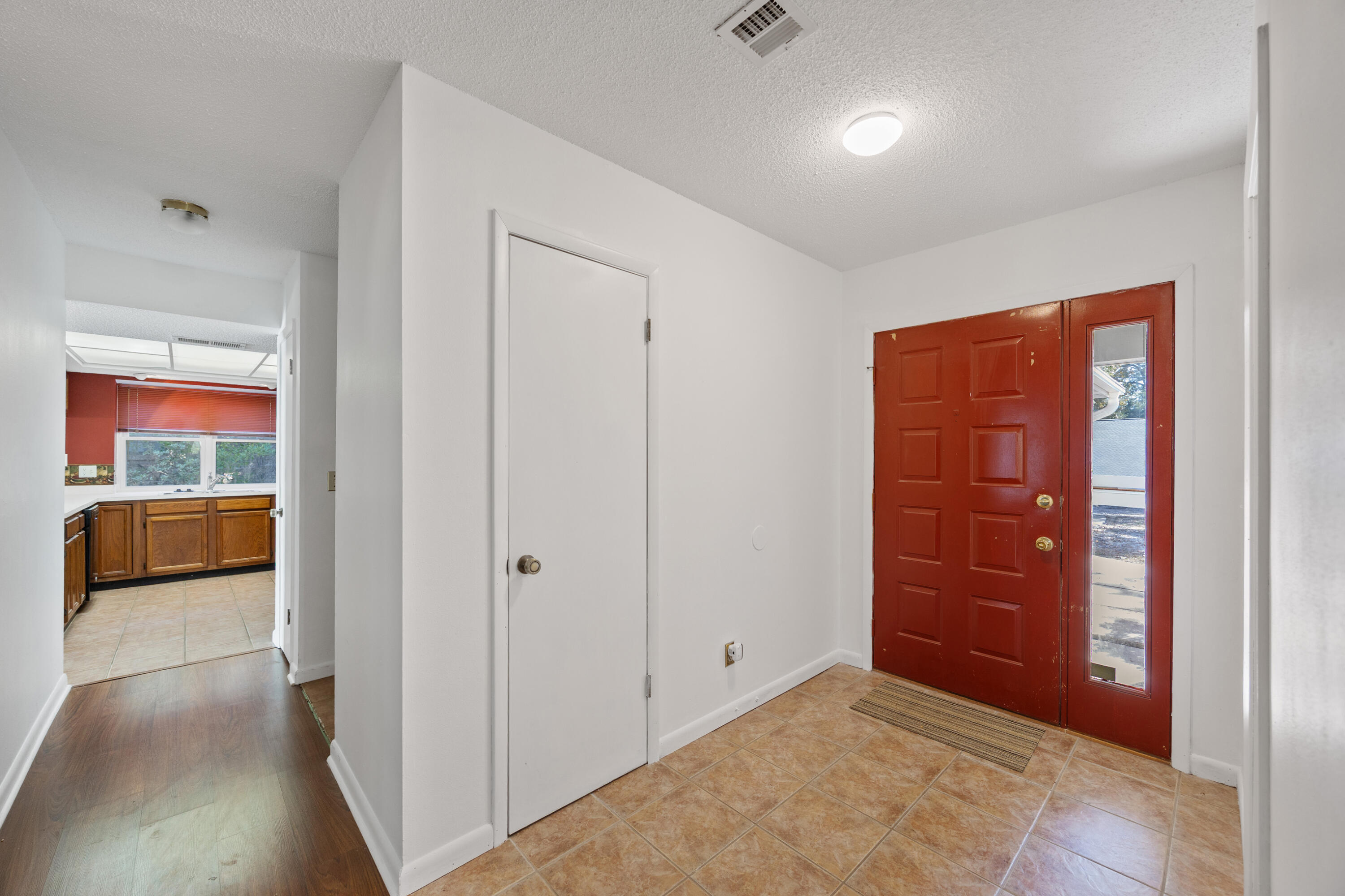 1003 Darlington Oak Drive