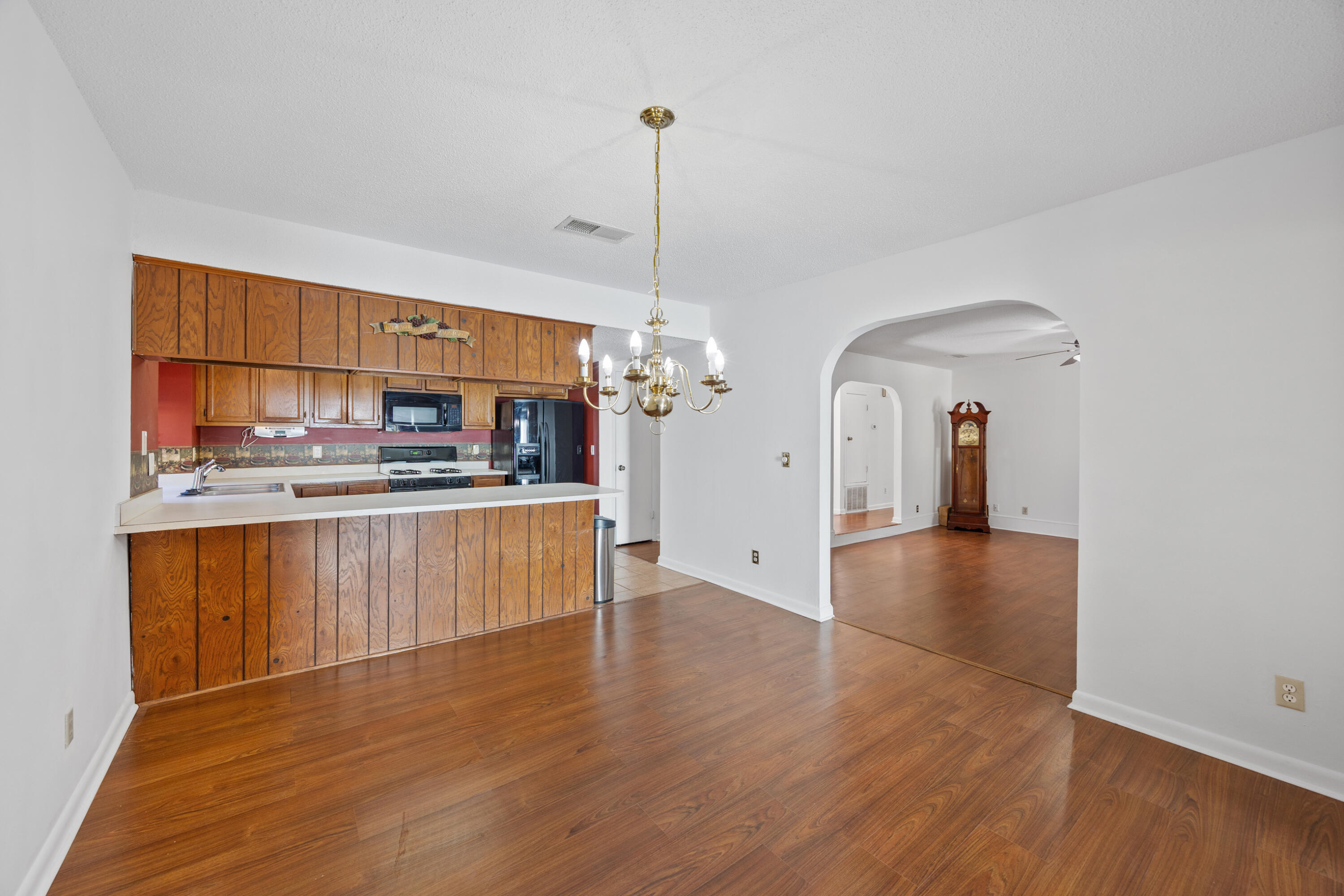 1003 Darlington Oak Drive