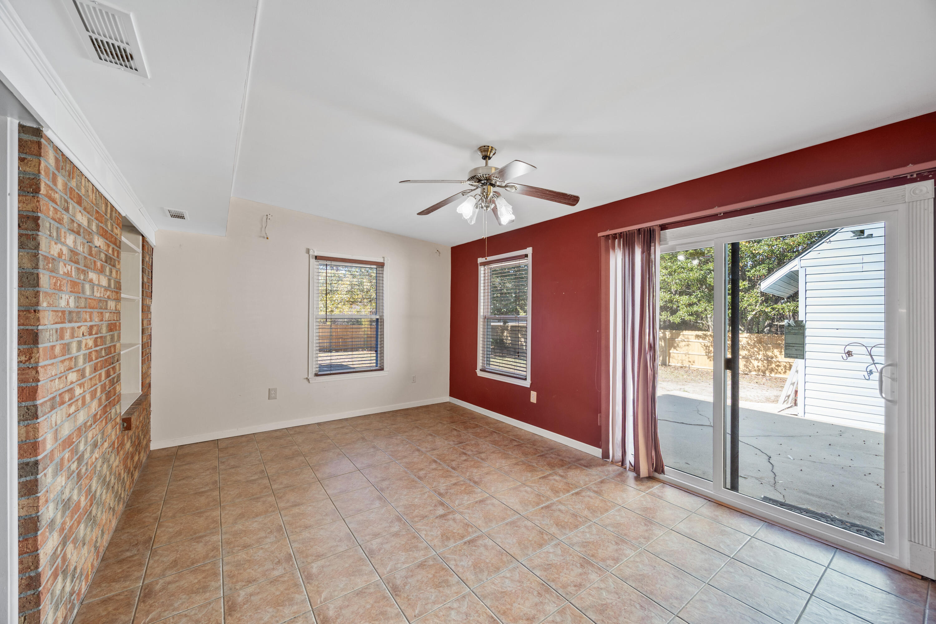 1003 Darlington Oak Drive