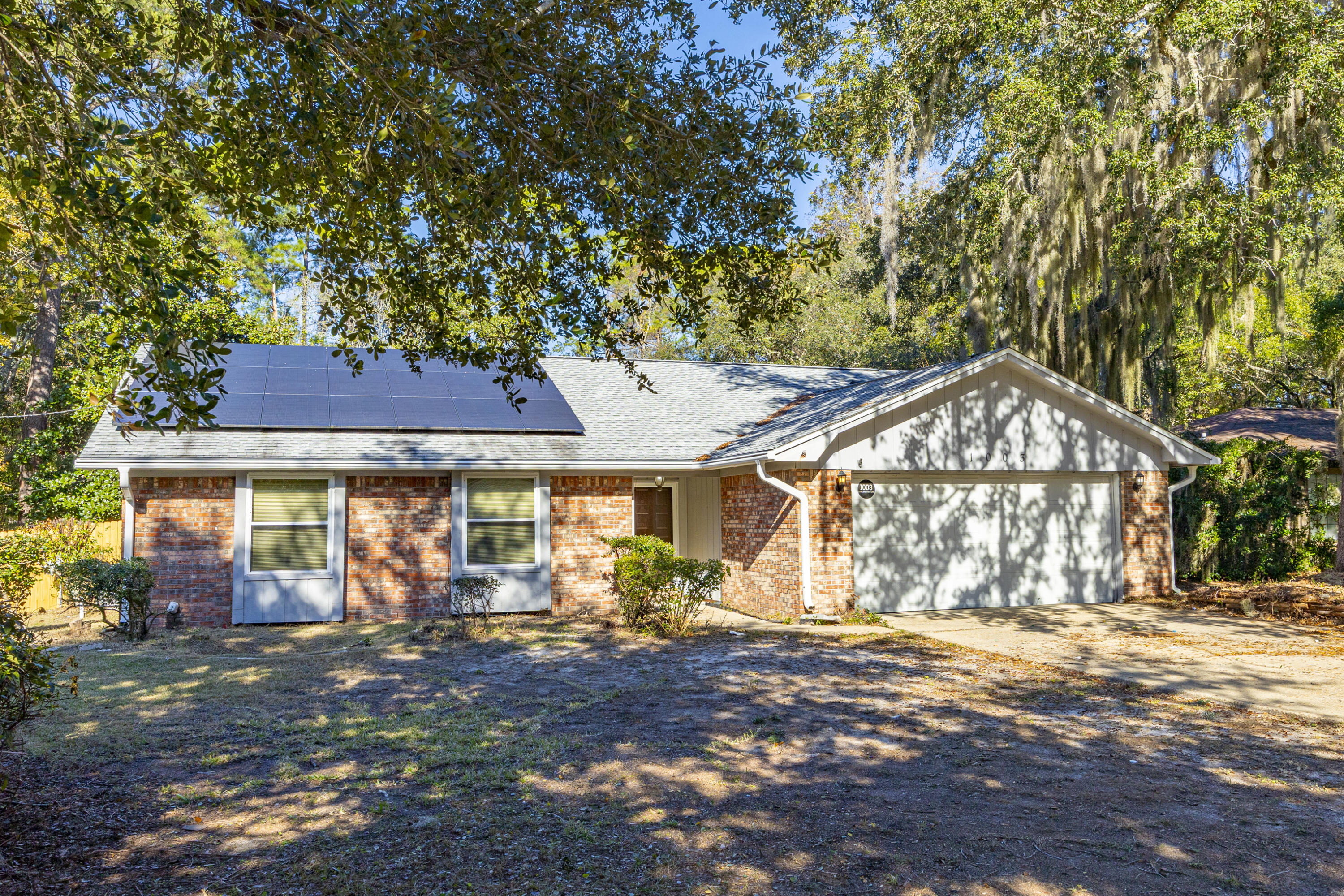 1003 Darlington Oak Drive