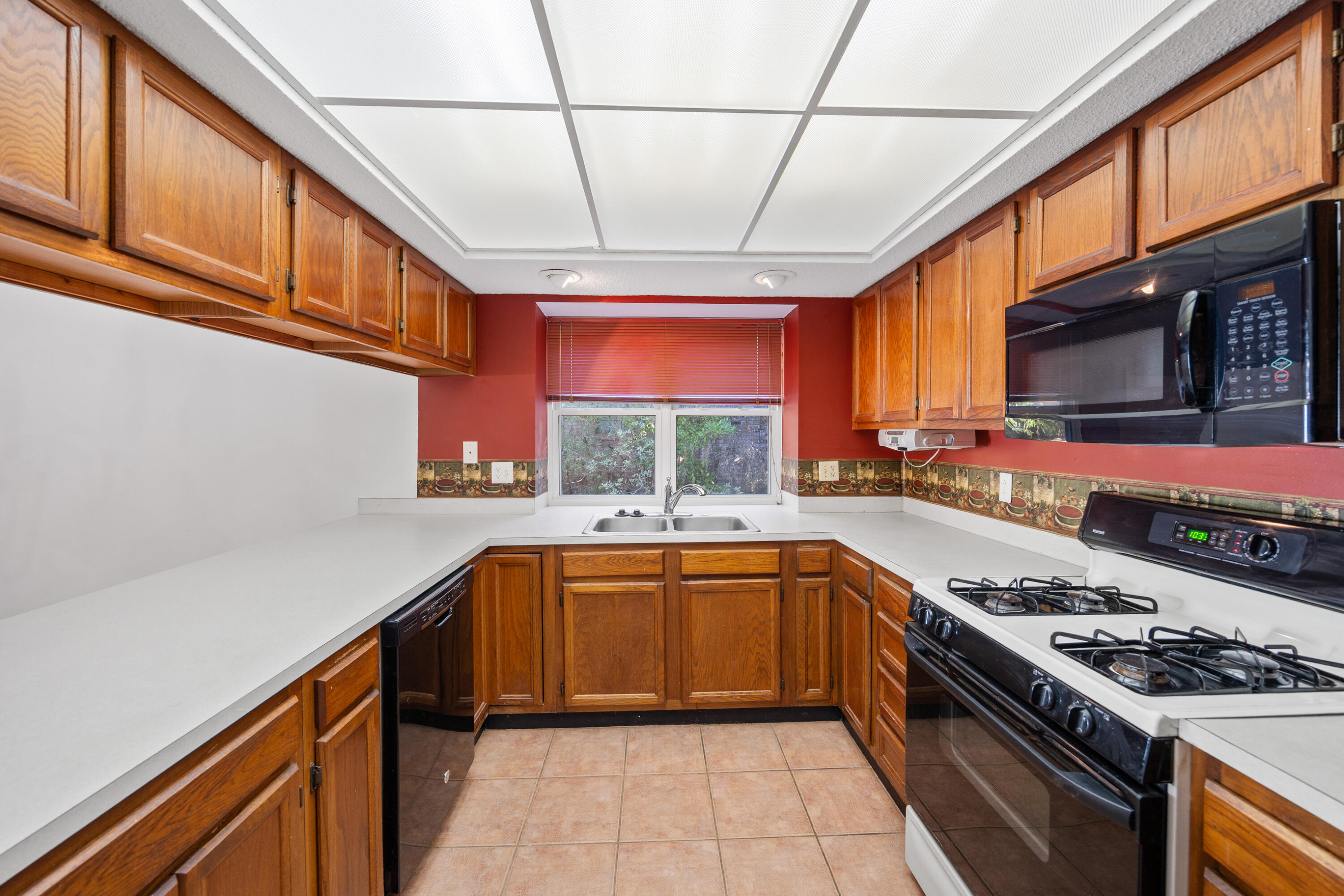 1003 Darlington Oak Drive