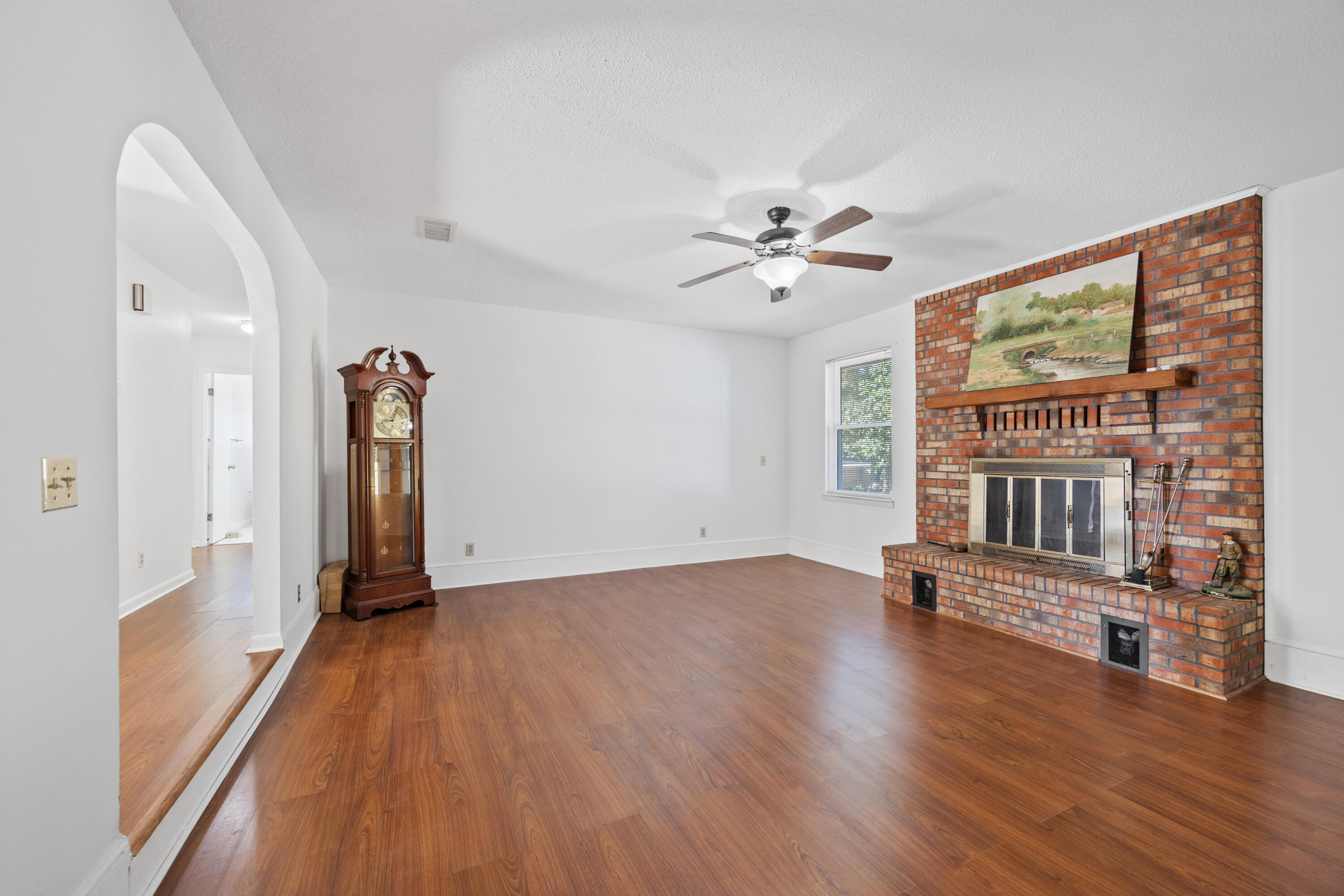 1003 Darlington Oak Drive