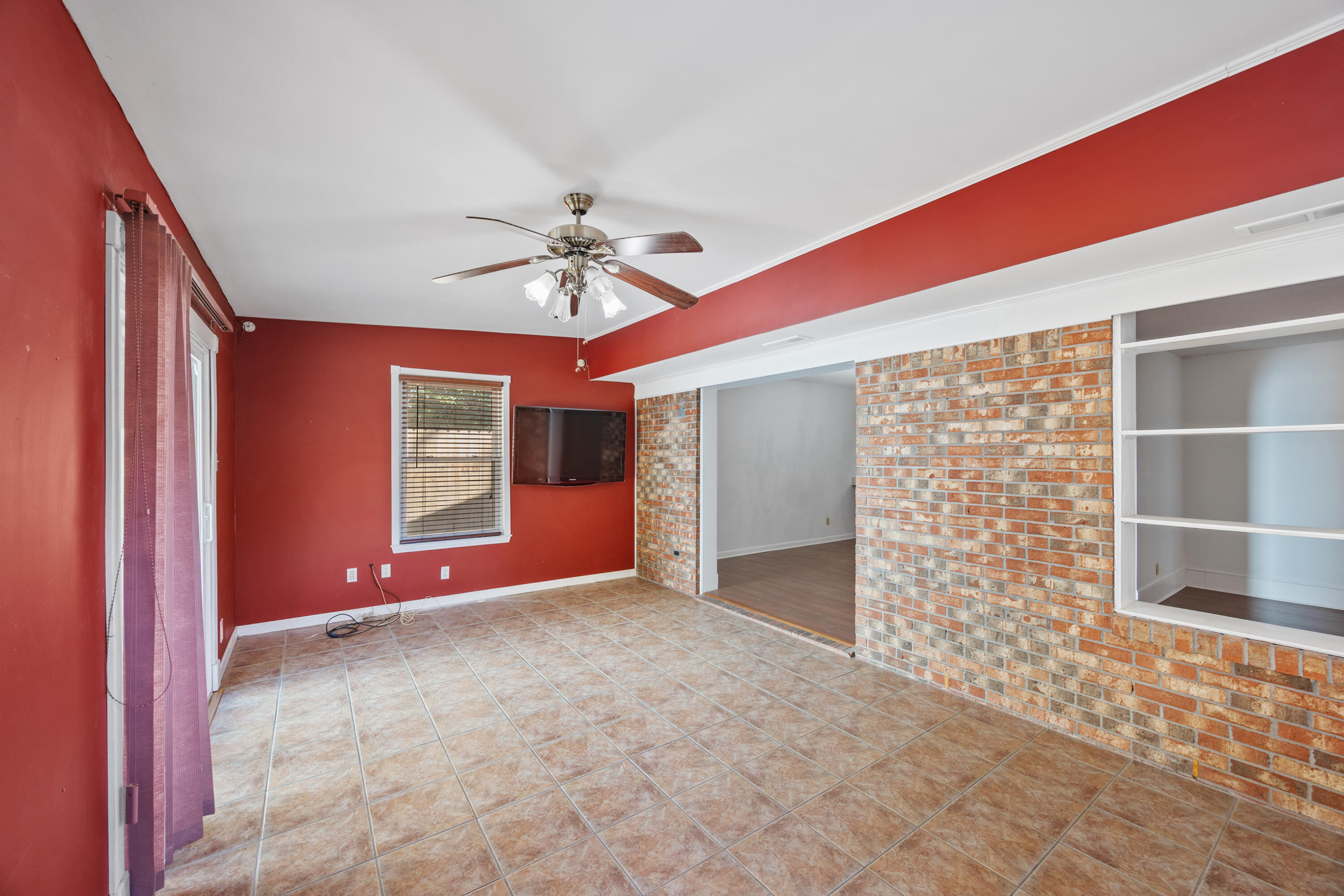 1003 Darlington Oak Drive