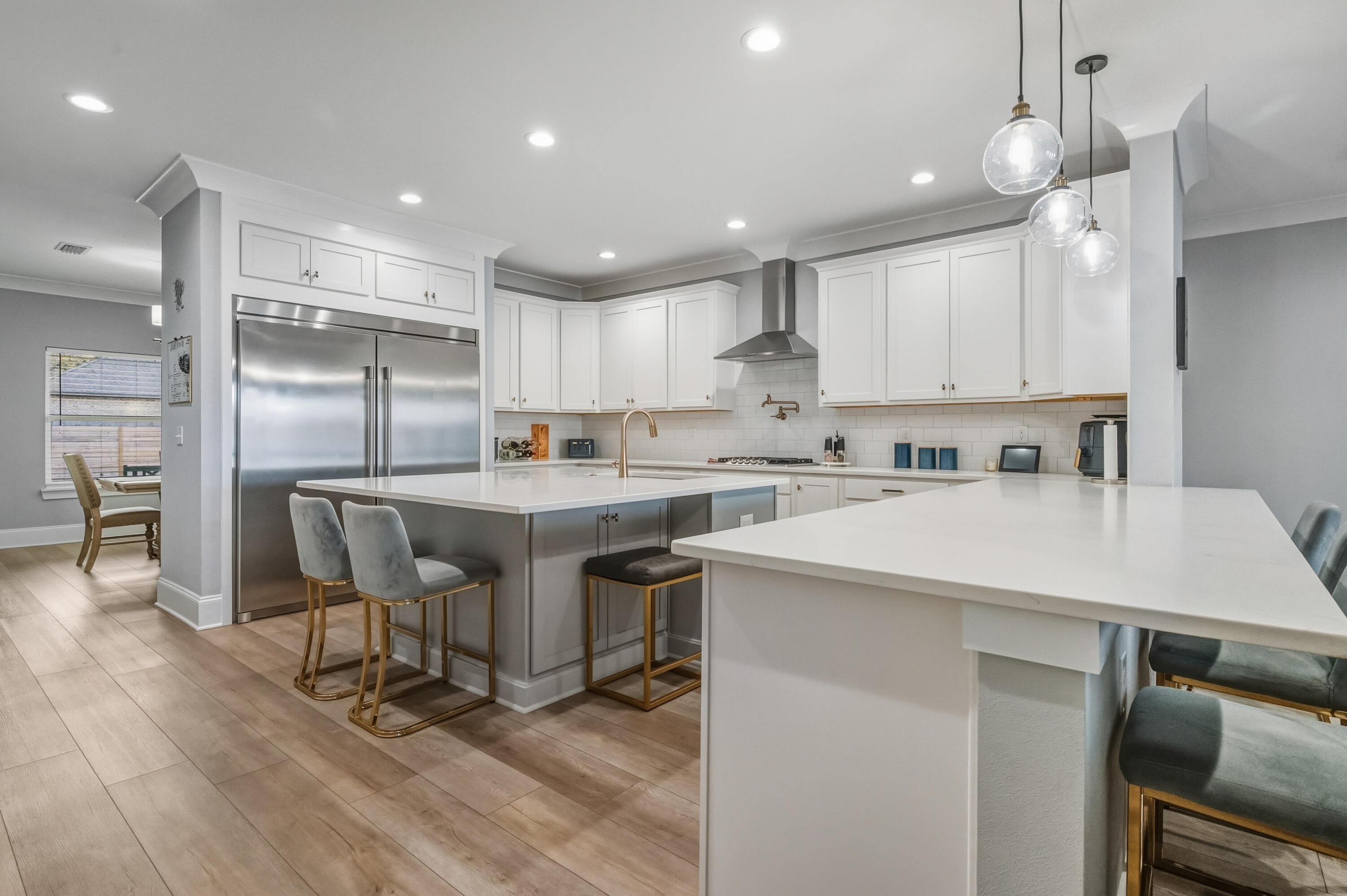 223 NW Girard Avenue