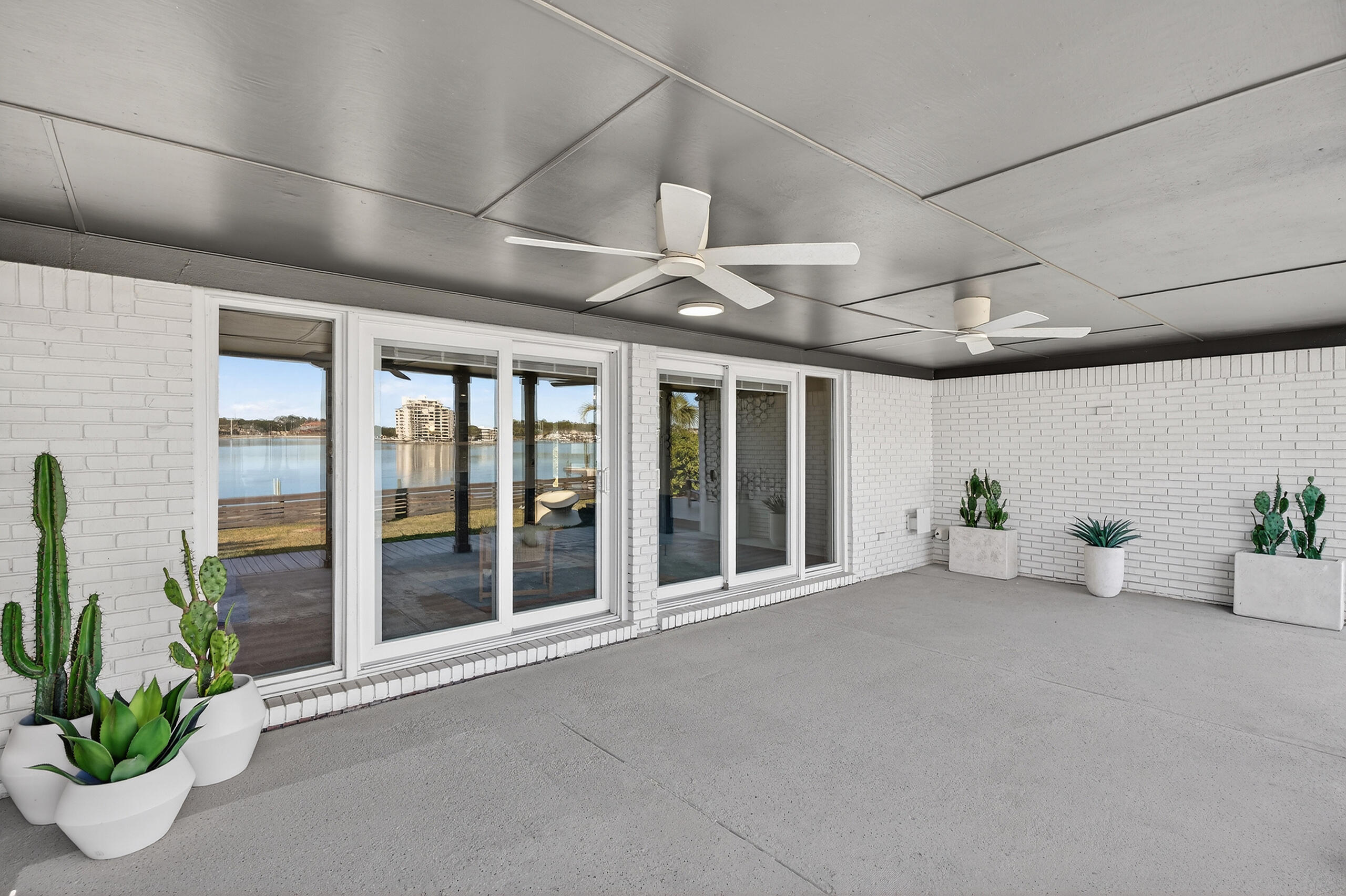 717 Sailfish Drive