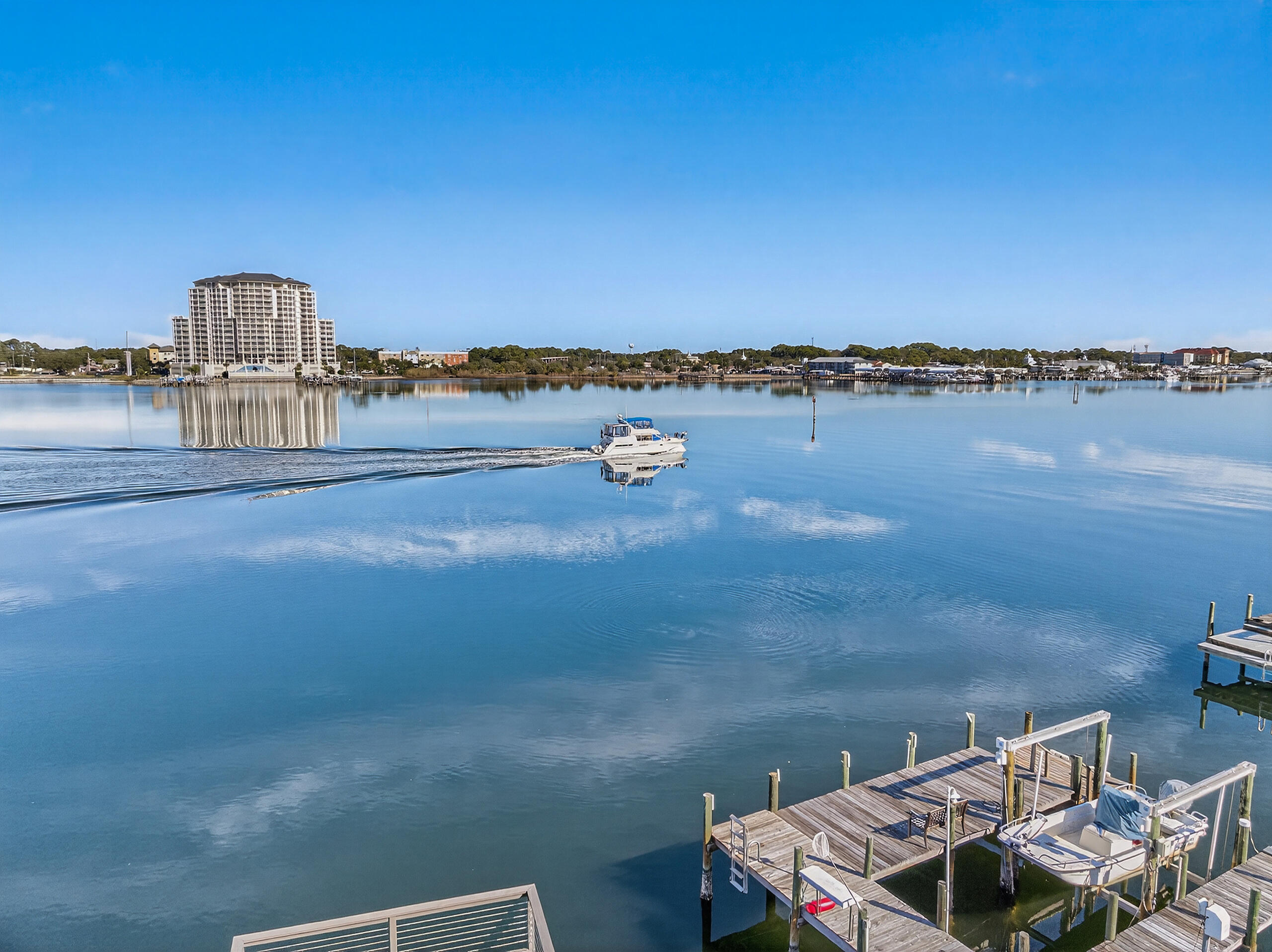 717 Sailfish Drive
