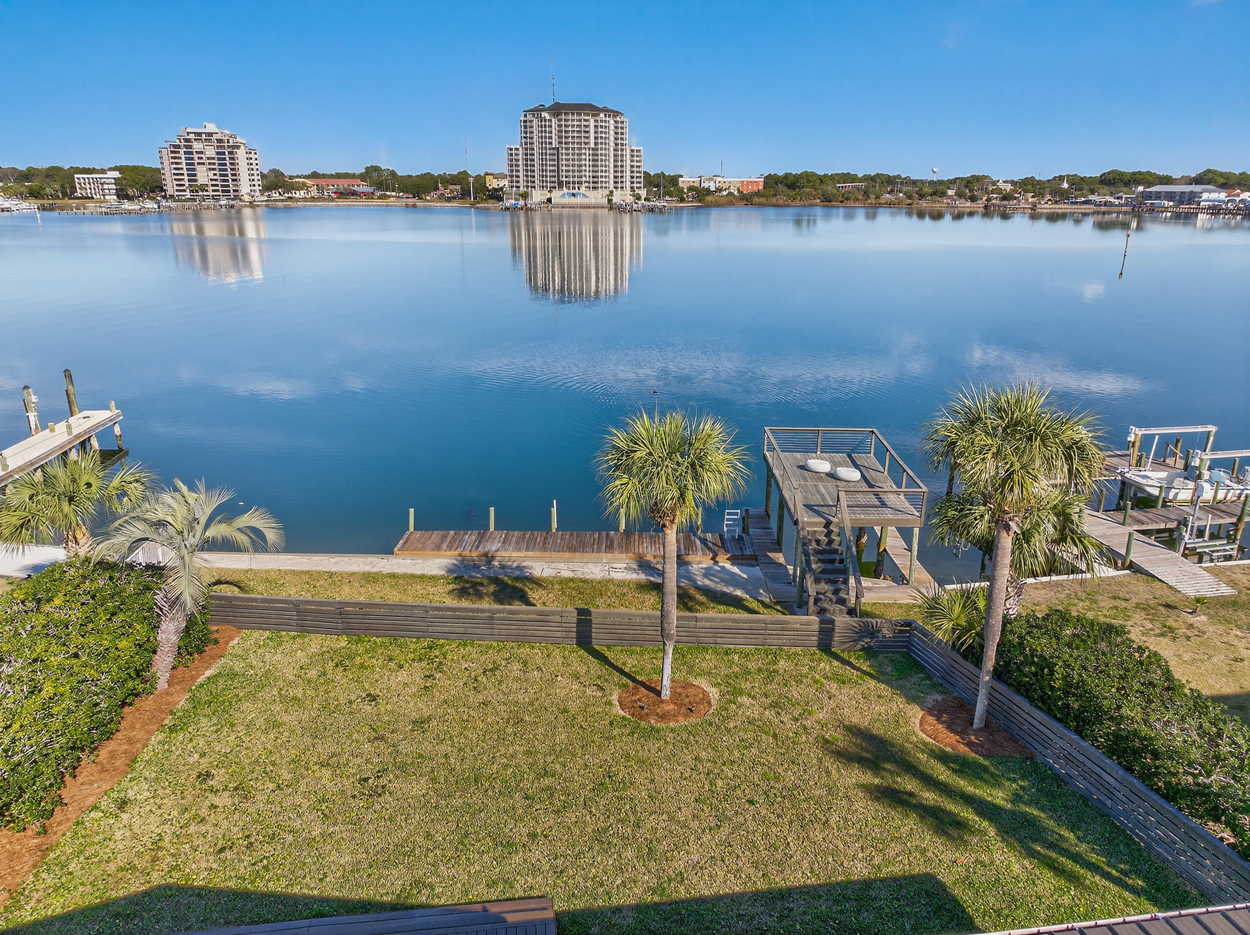 717 Sailfish Drive
