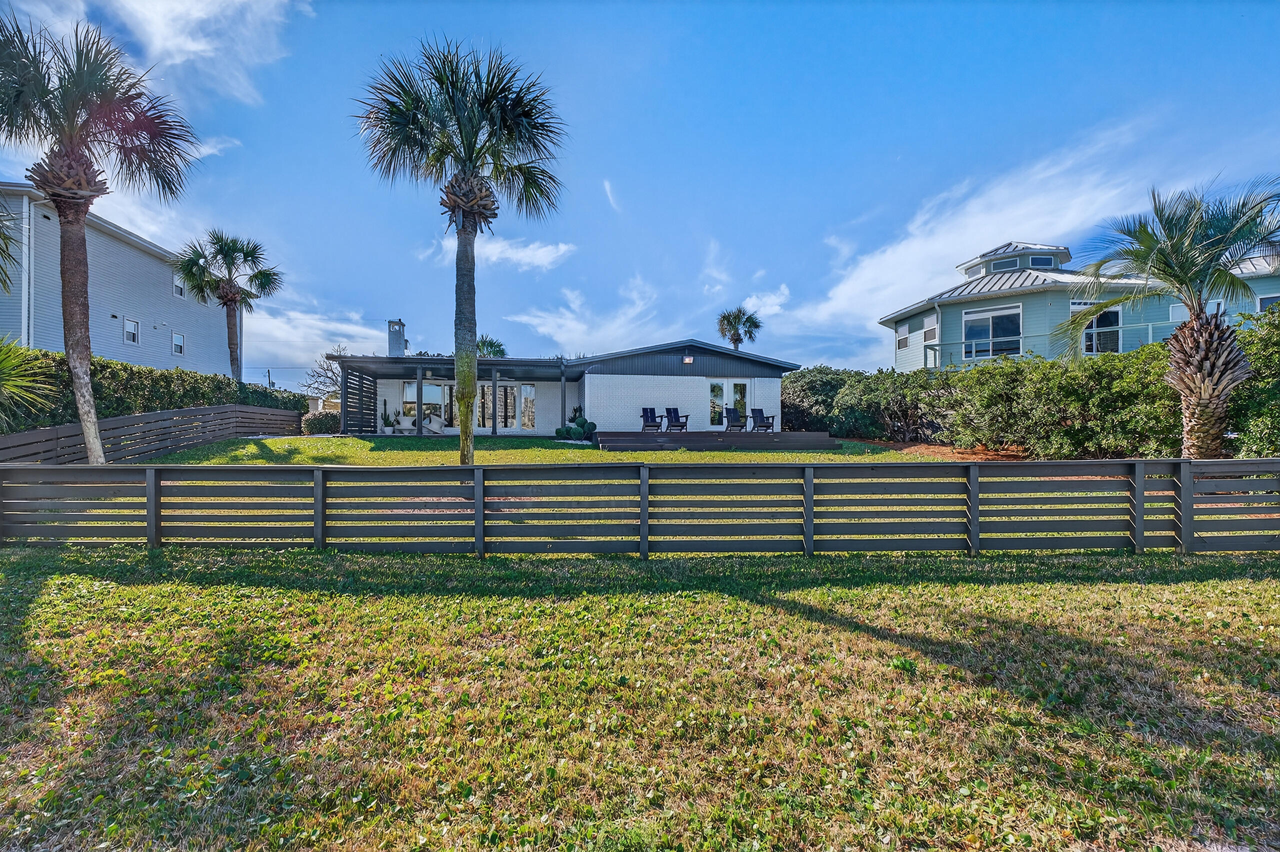 717 Sailfish Drive