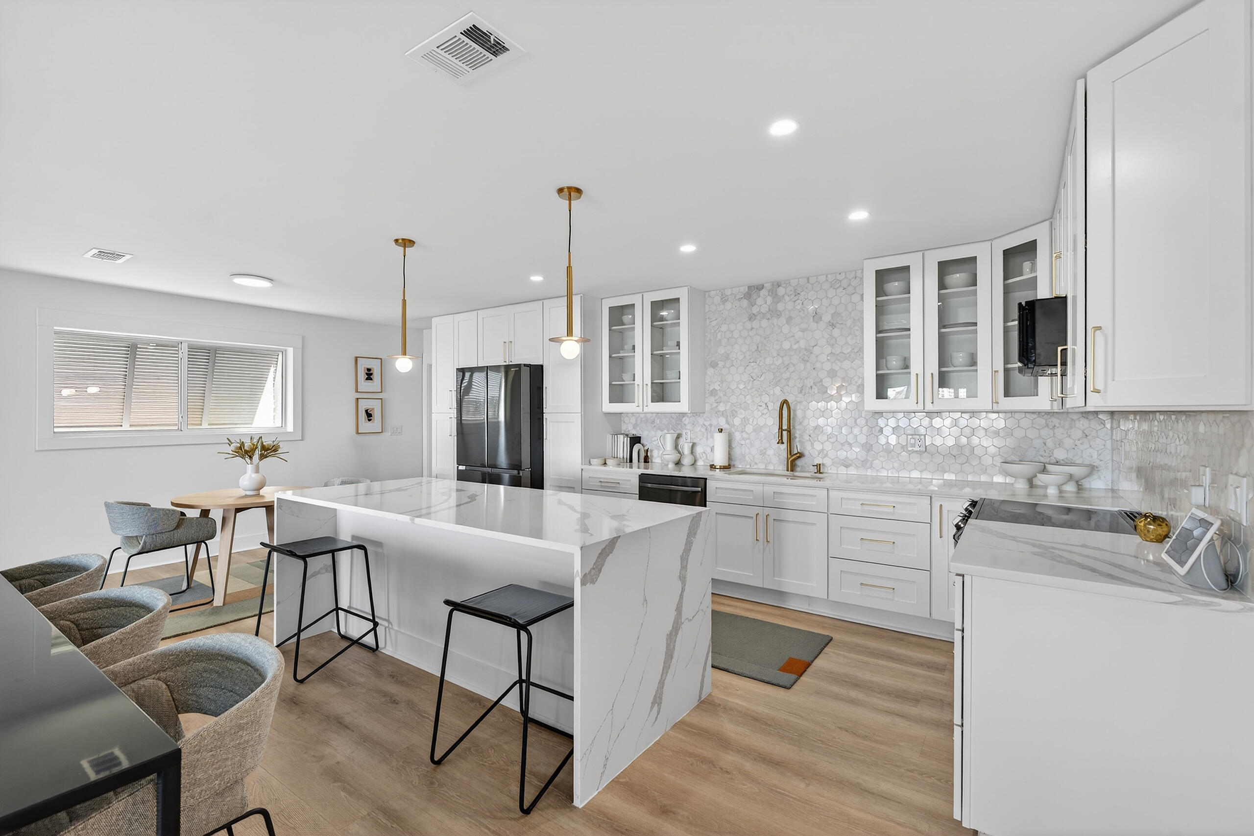 717 Sailfish Drive