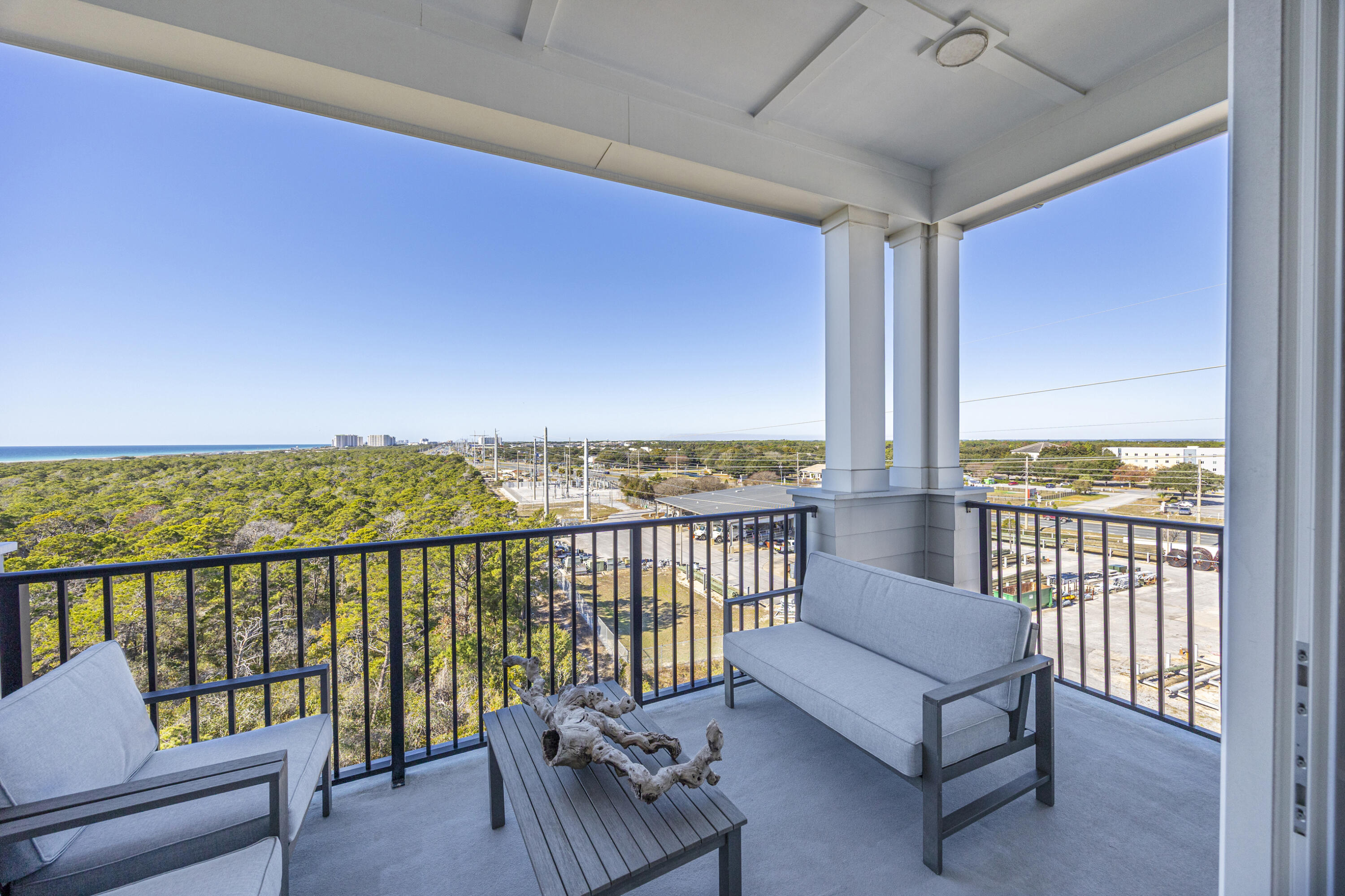 206 Henderson Resort Way 5404