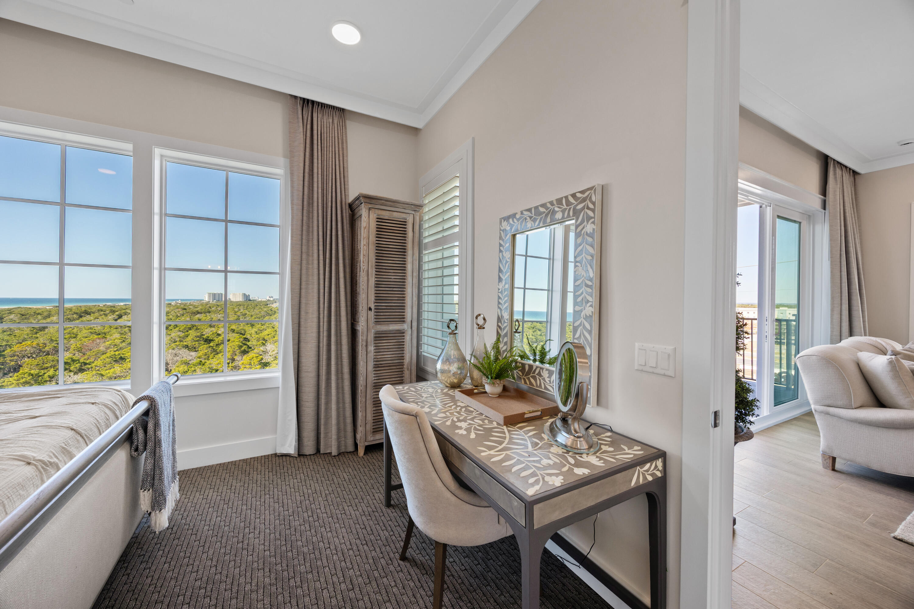 206 Henderson Resort Way 5404