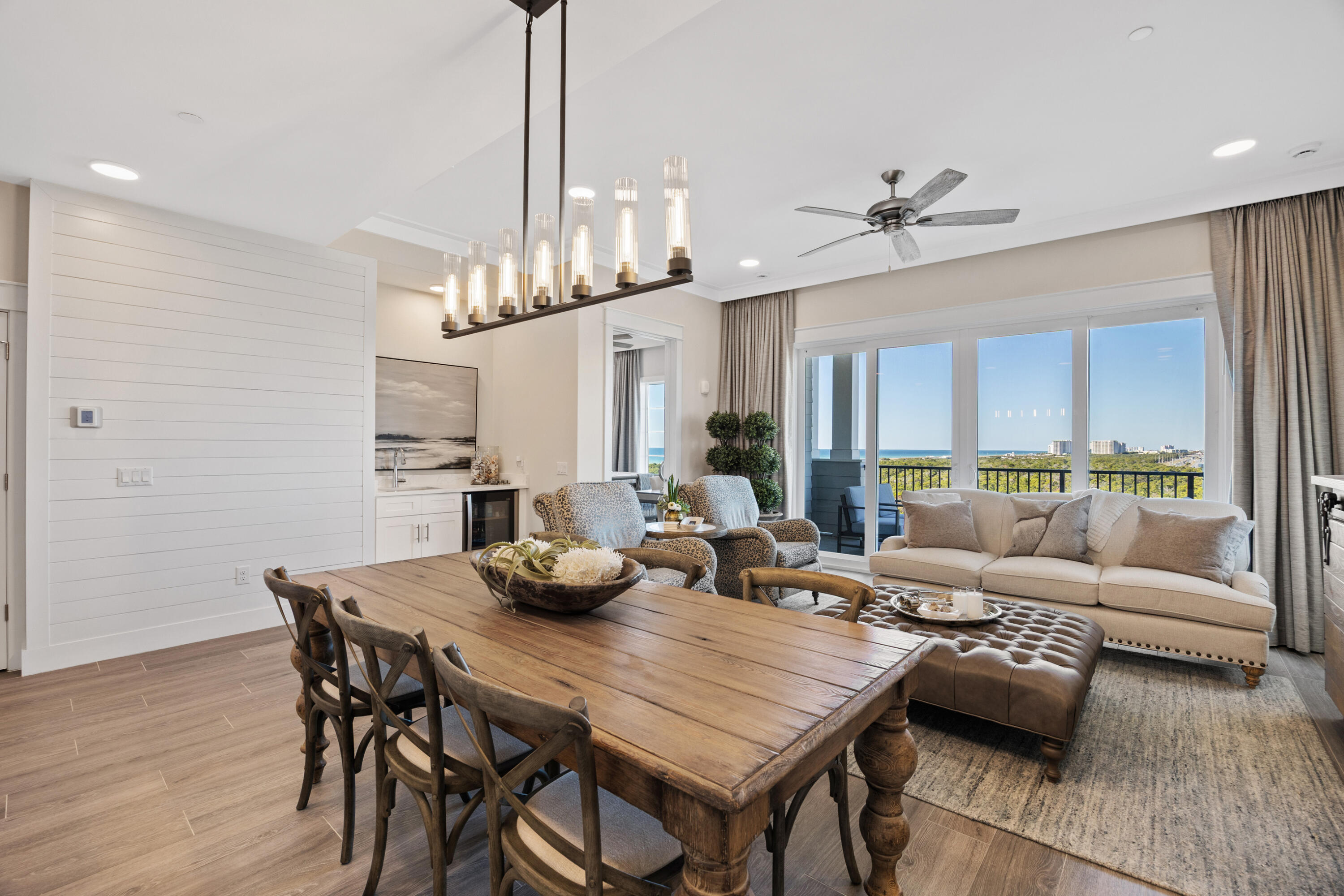 206 Henderson Resort Way 5404