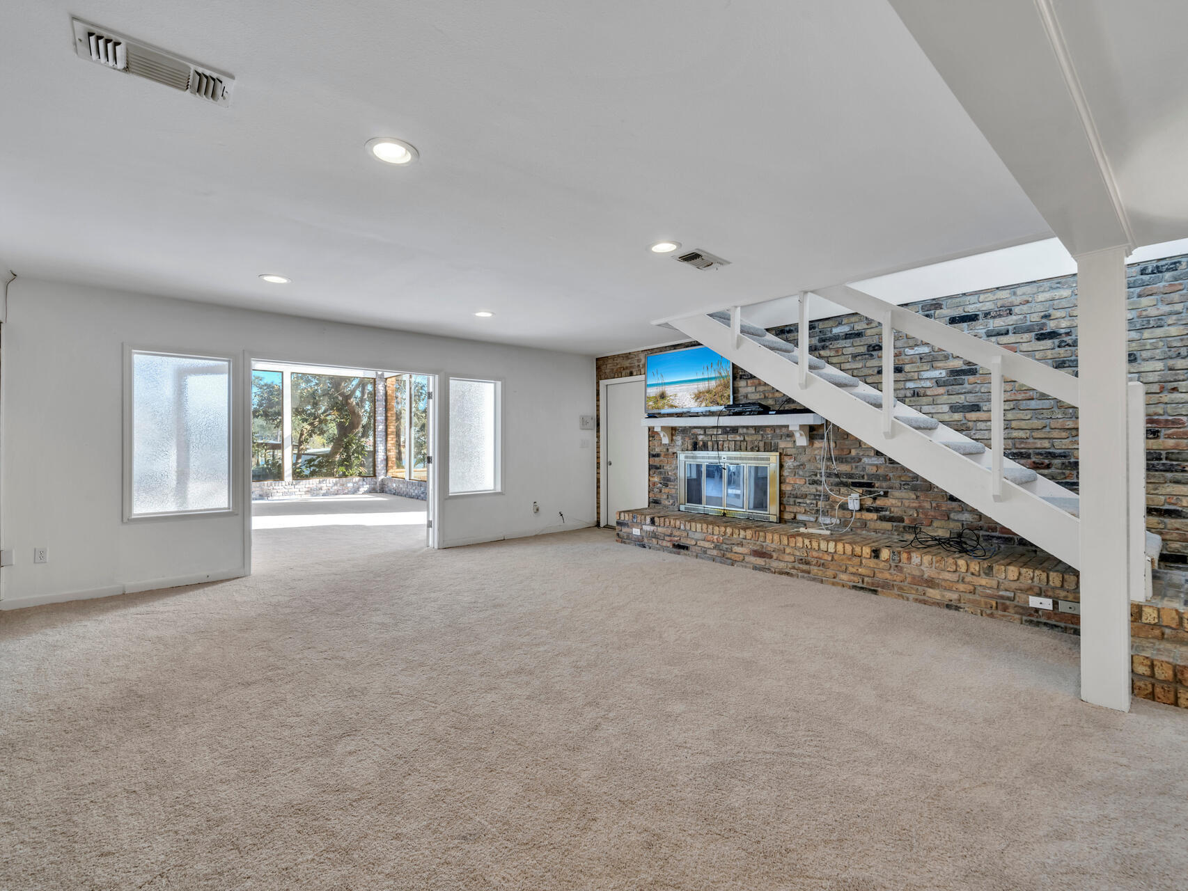 315 NW Vaughan Street