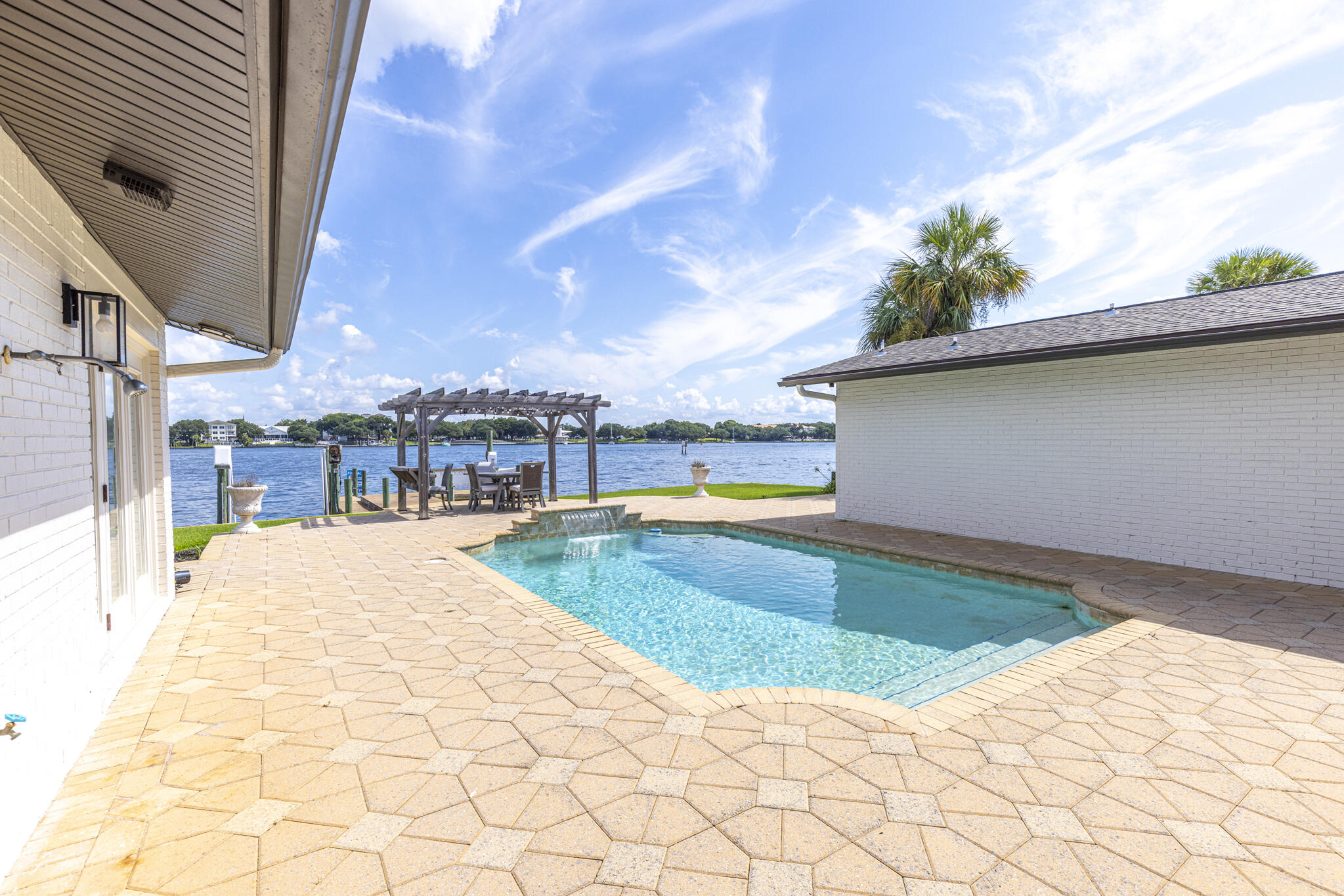 423 Caviar Drive