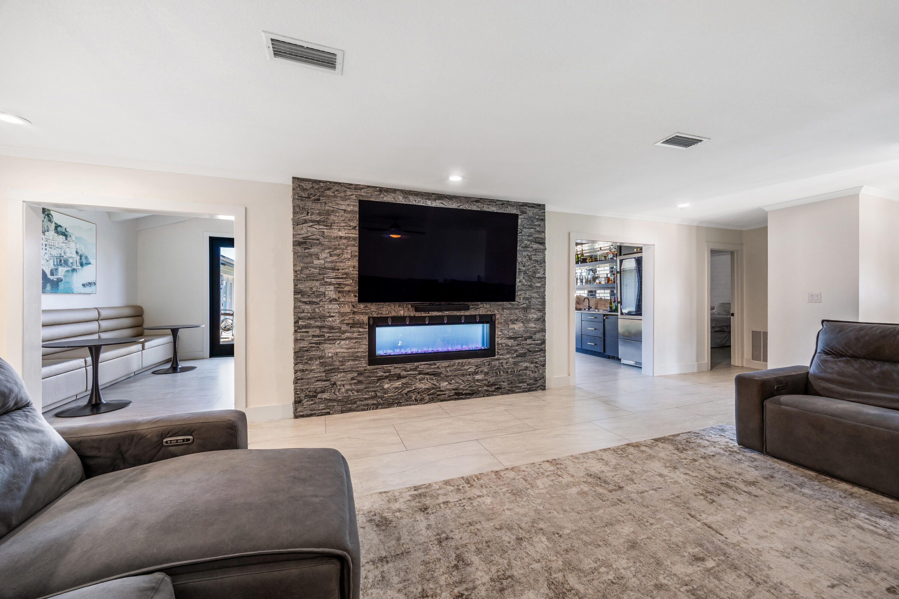 423 Caviar Drive