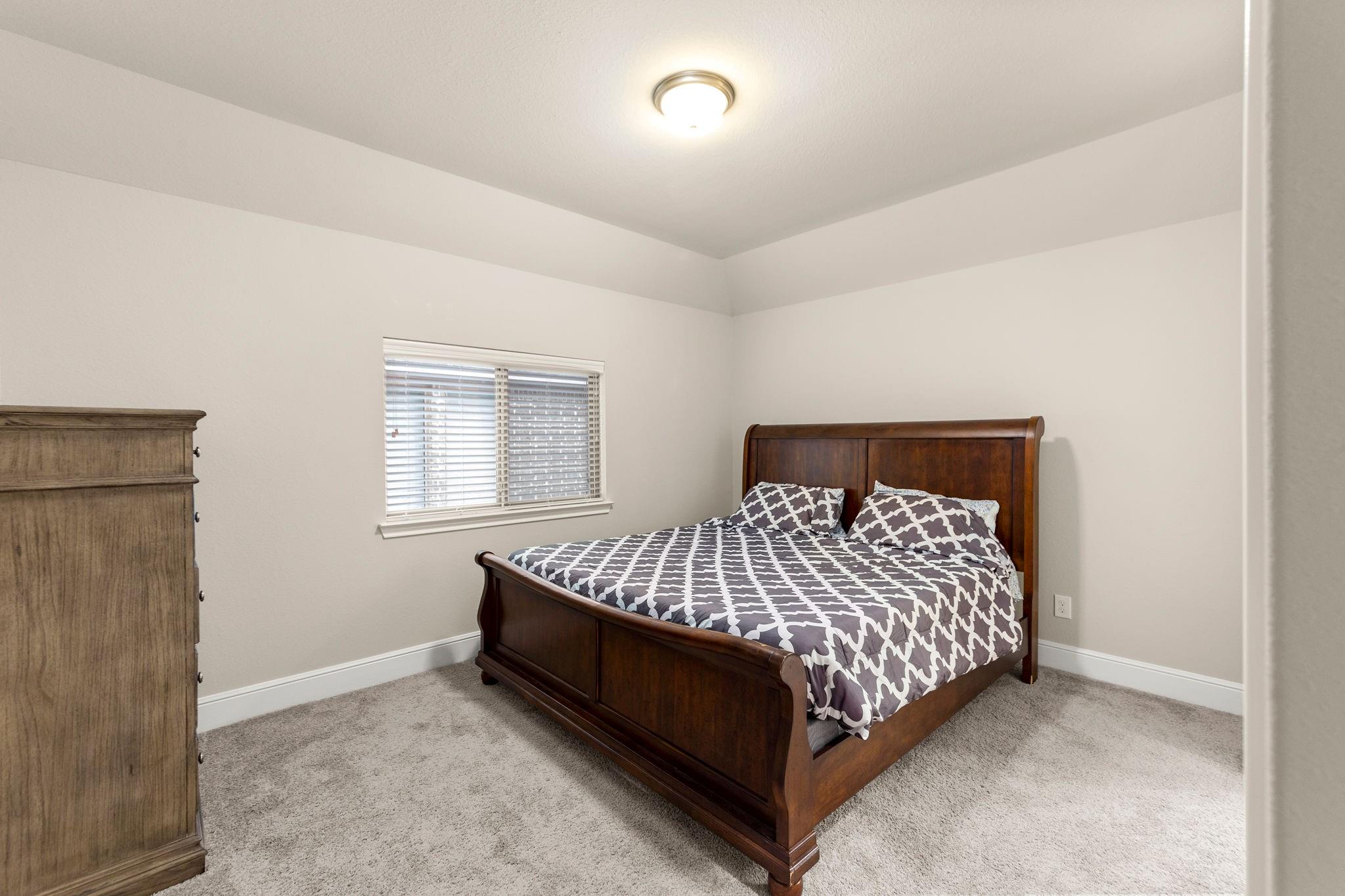 10507 Halley Lane