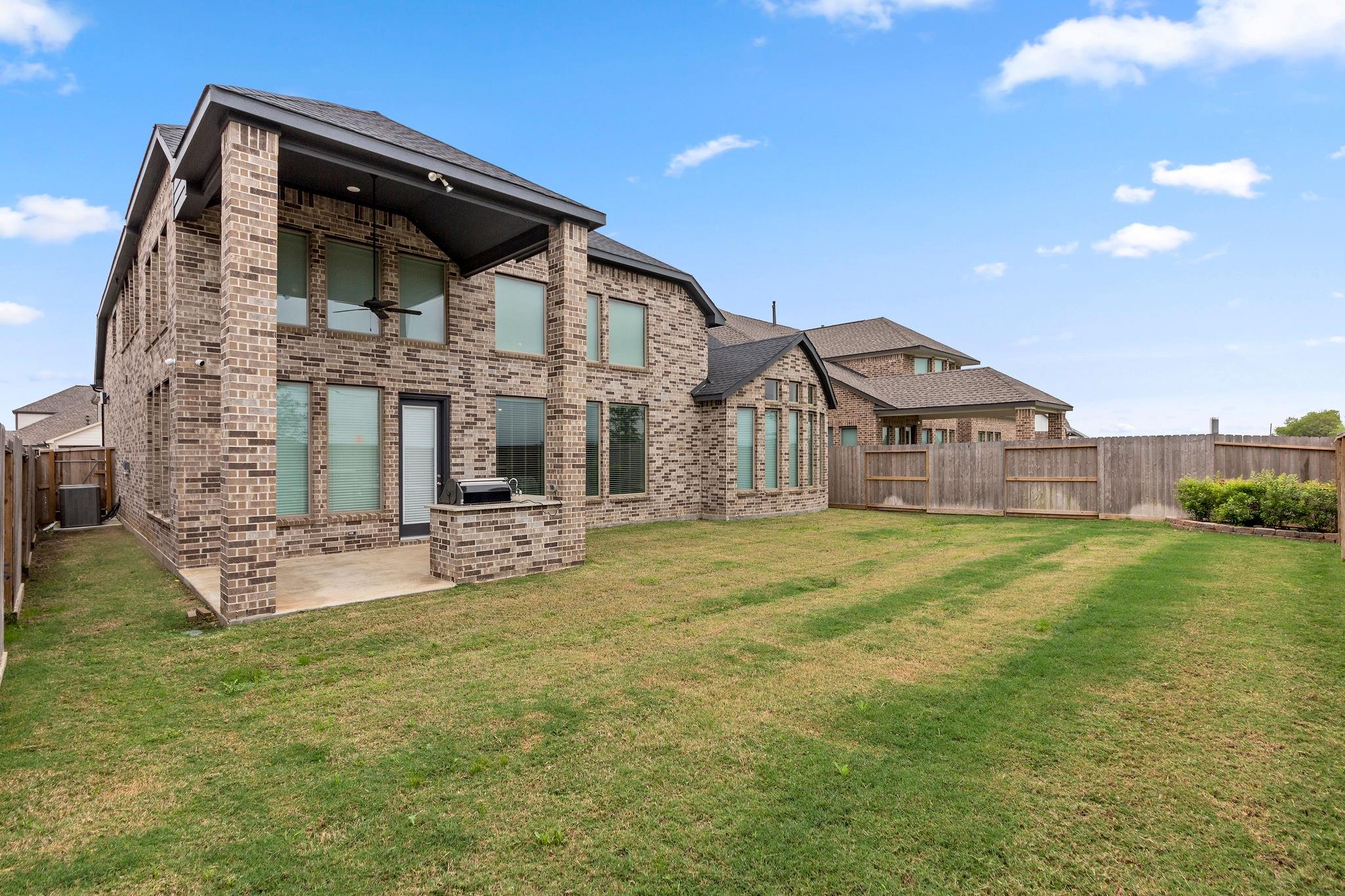 10507 Halley Lane