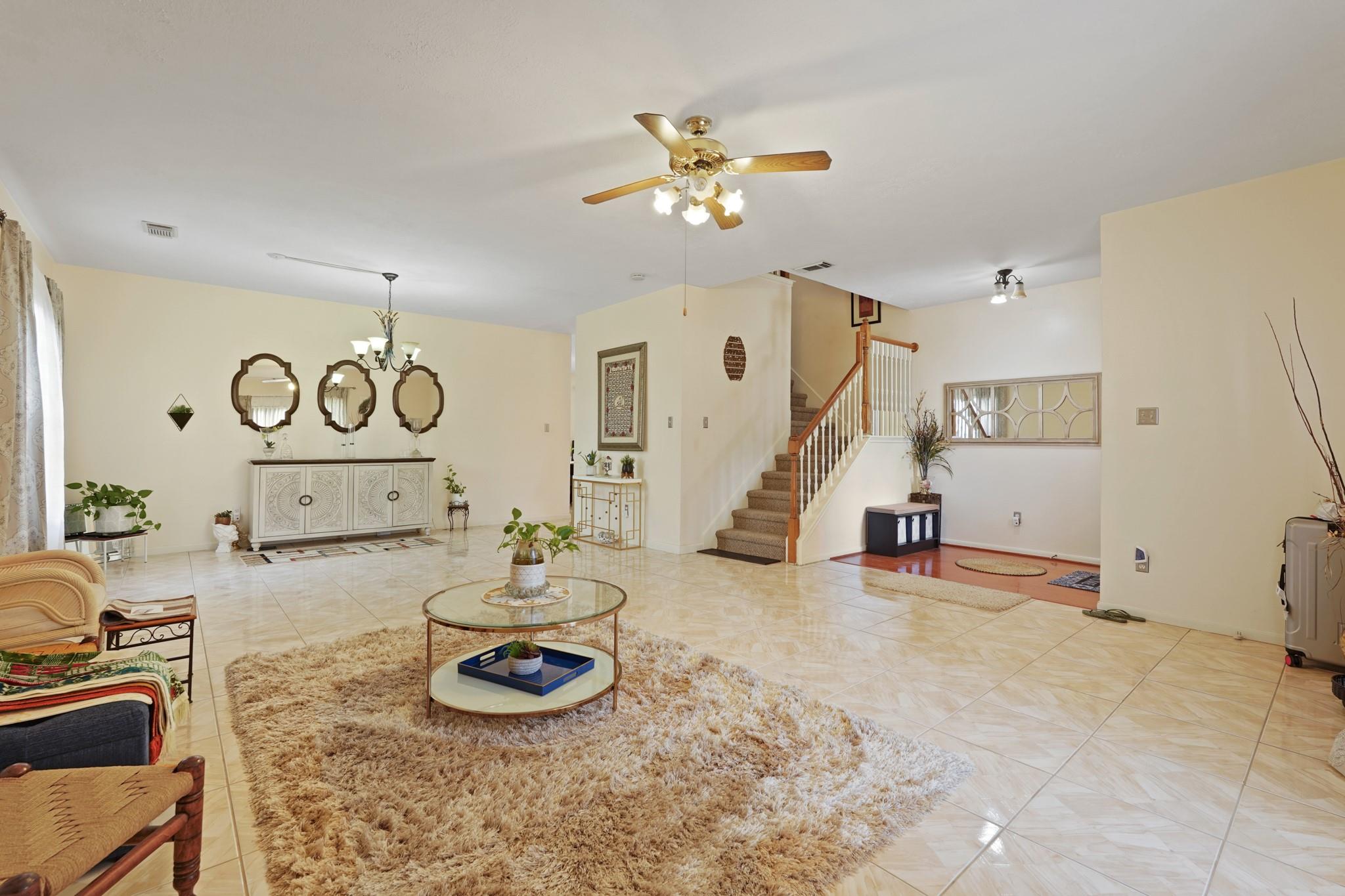 14435 Andrea Way Lane