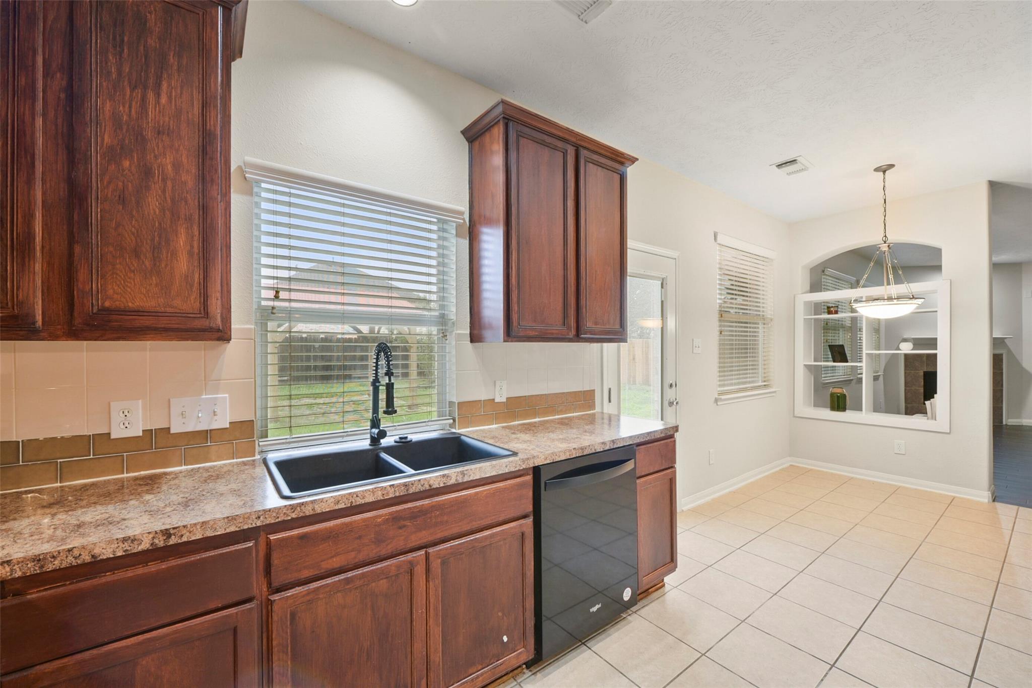7514 Boxwood Ridge Lane