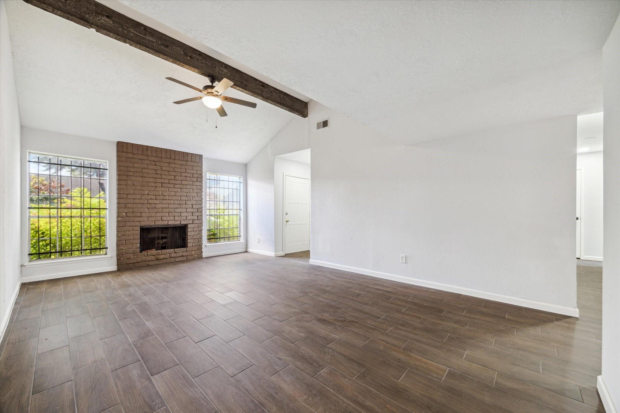 8628 Maplecrest Drive