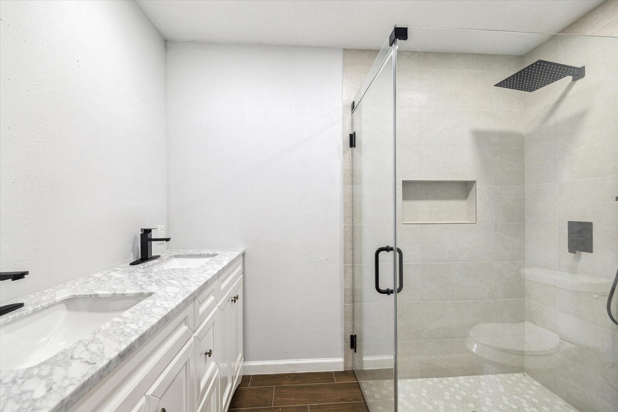 8628 Maplecrest Drive