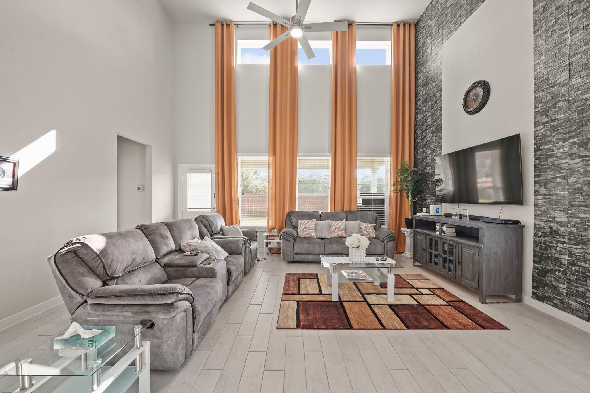 18419 Windy Knoll Way