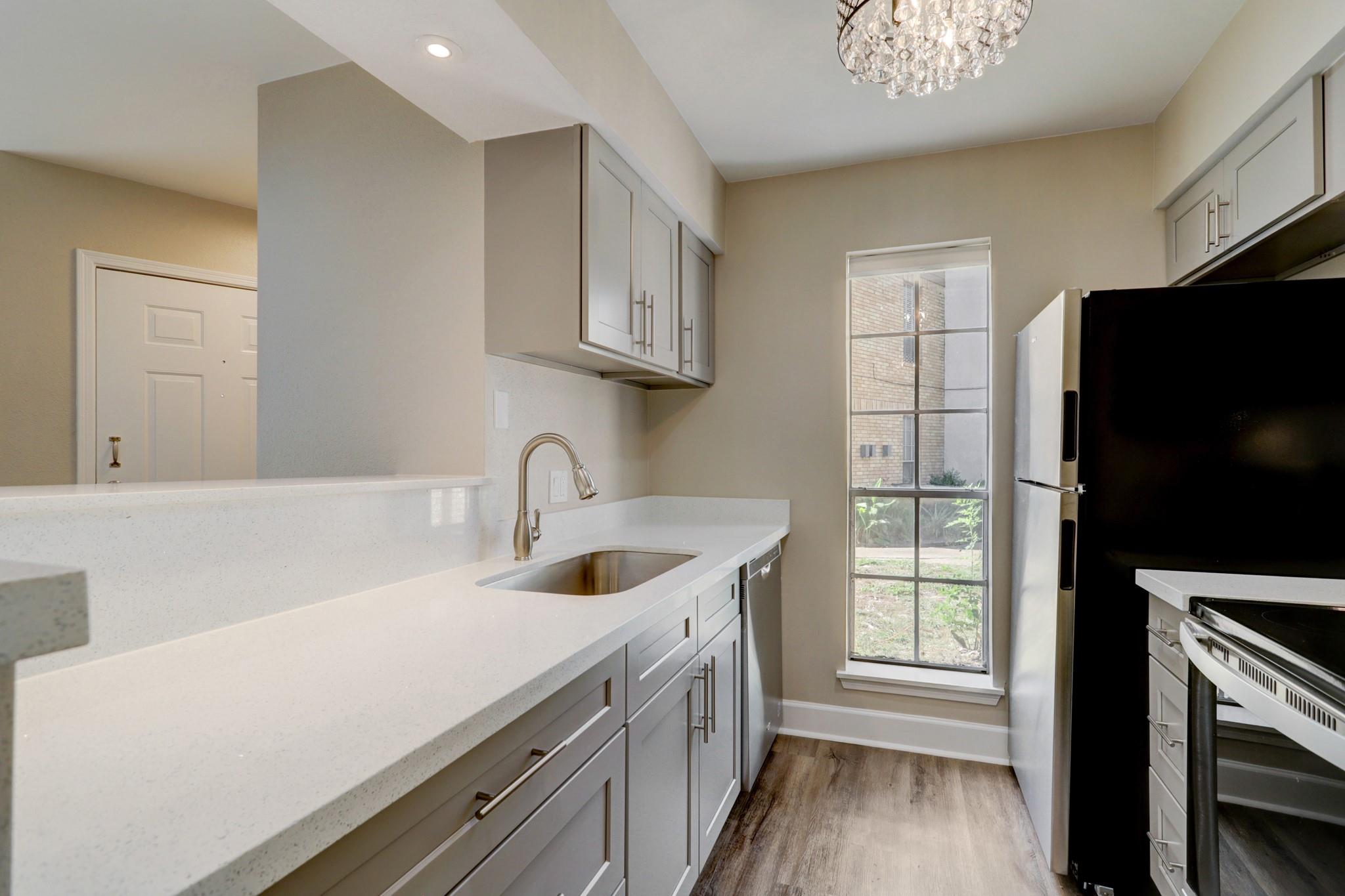 10101 S Gessner Road # 701