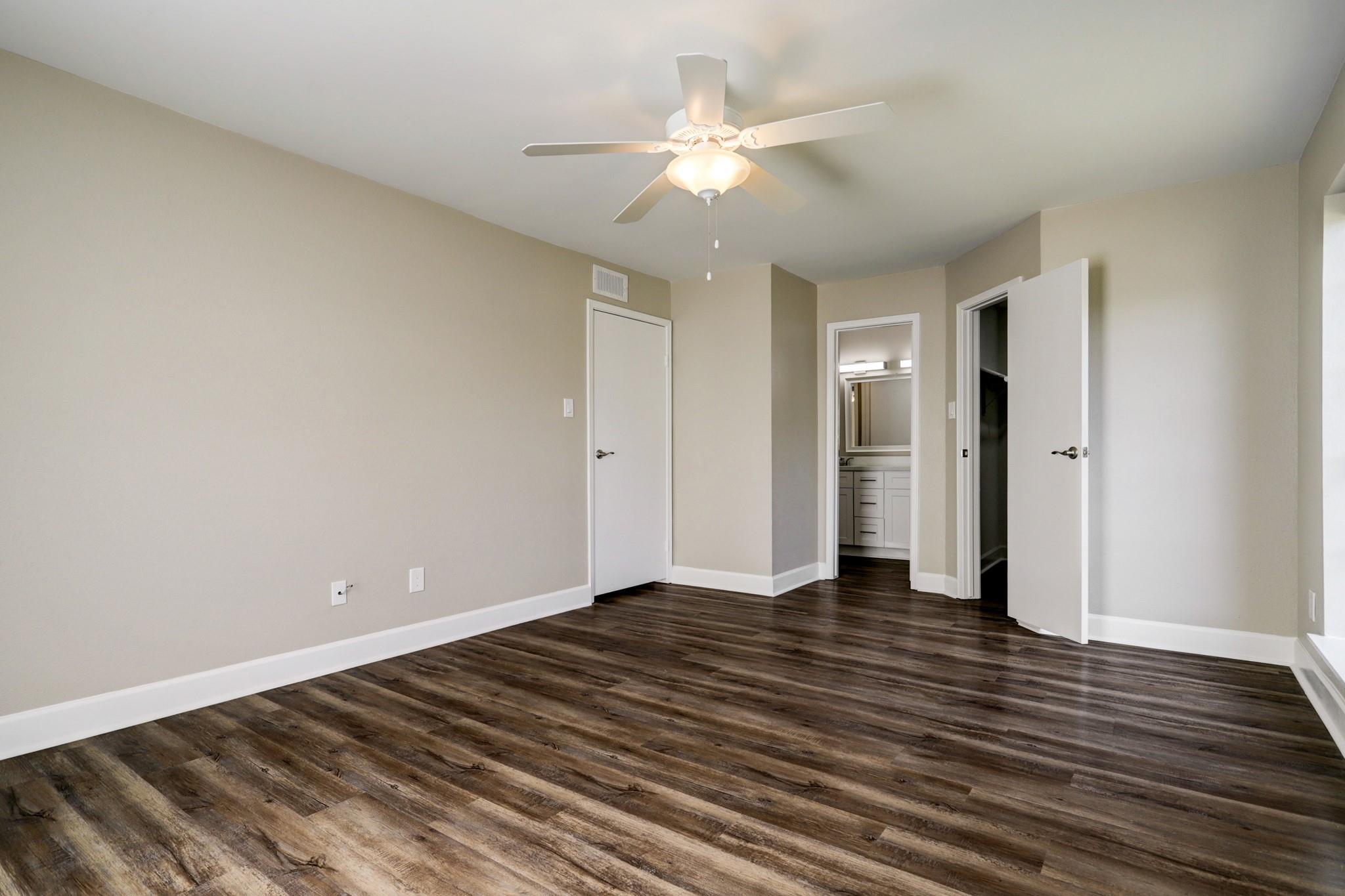 10101 S Gessner Road # 701