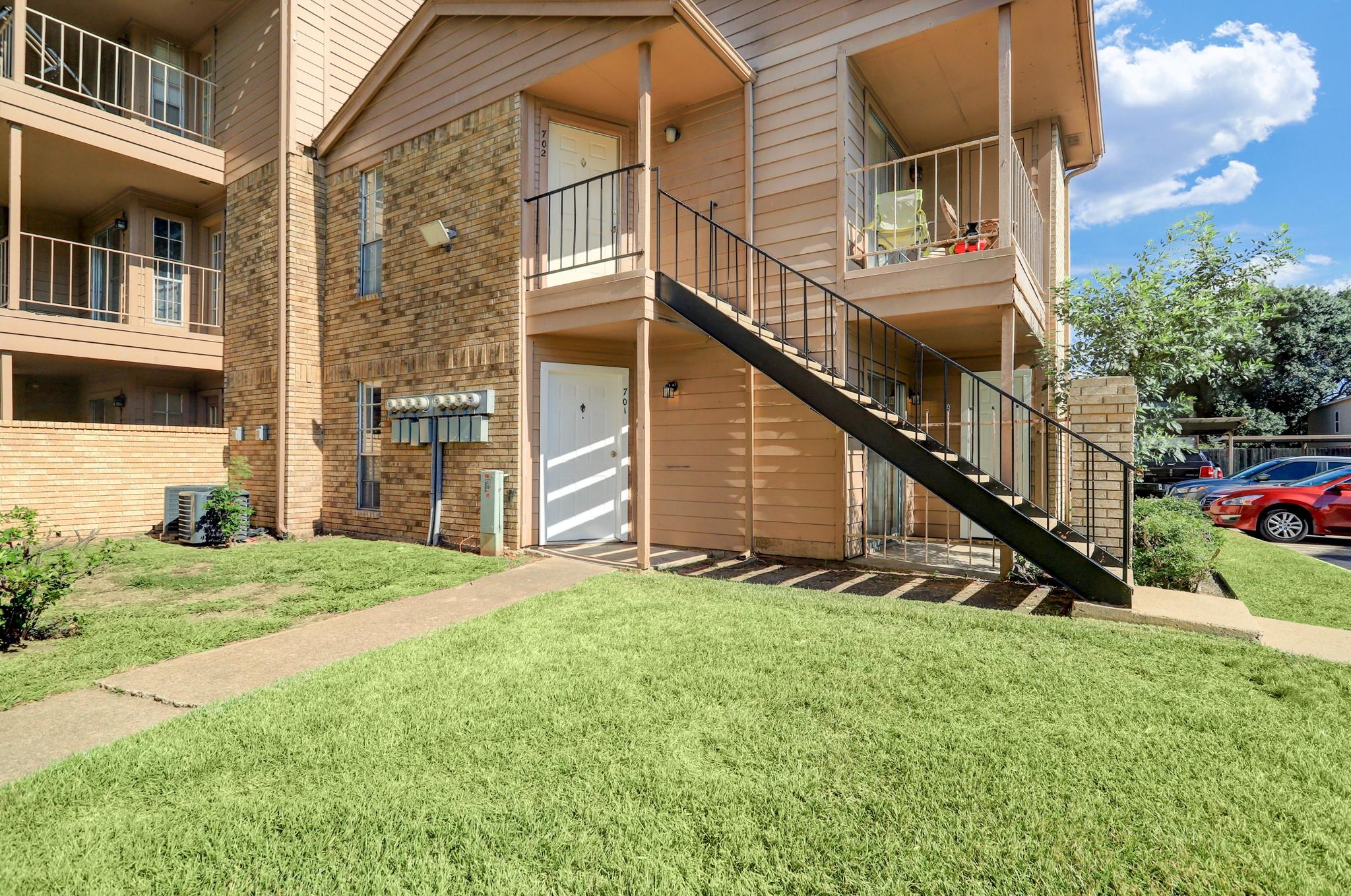 10101 S Gessner Road # 701