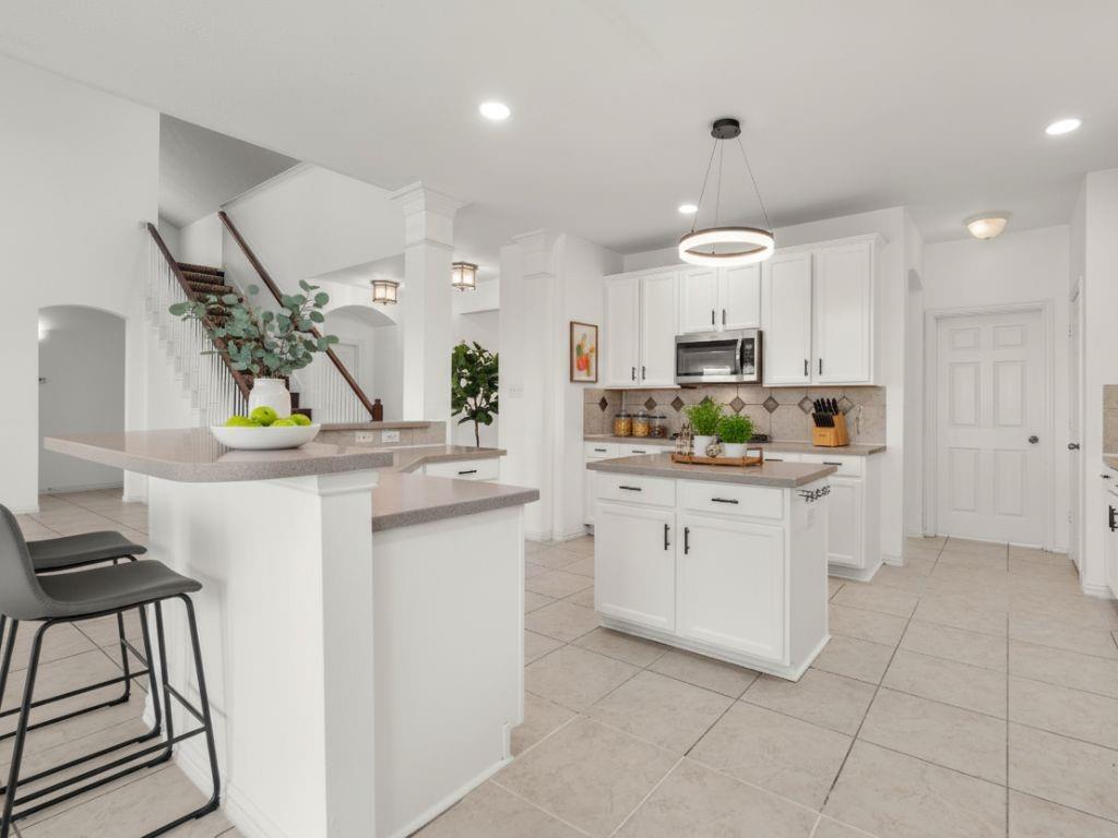 7218 Rocky Ridge Lane