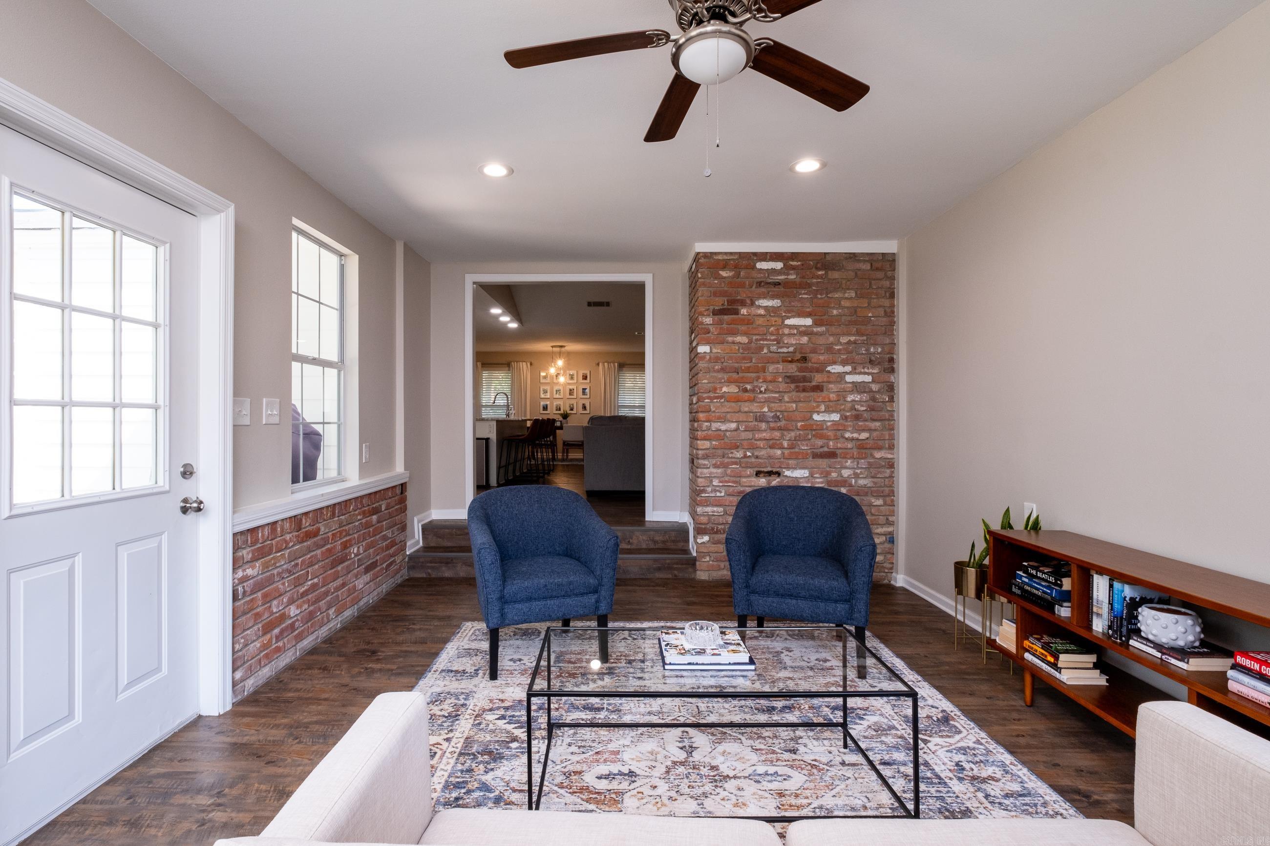 10013 Charterhouse Road