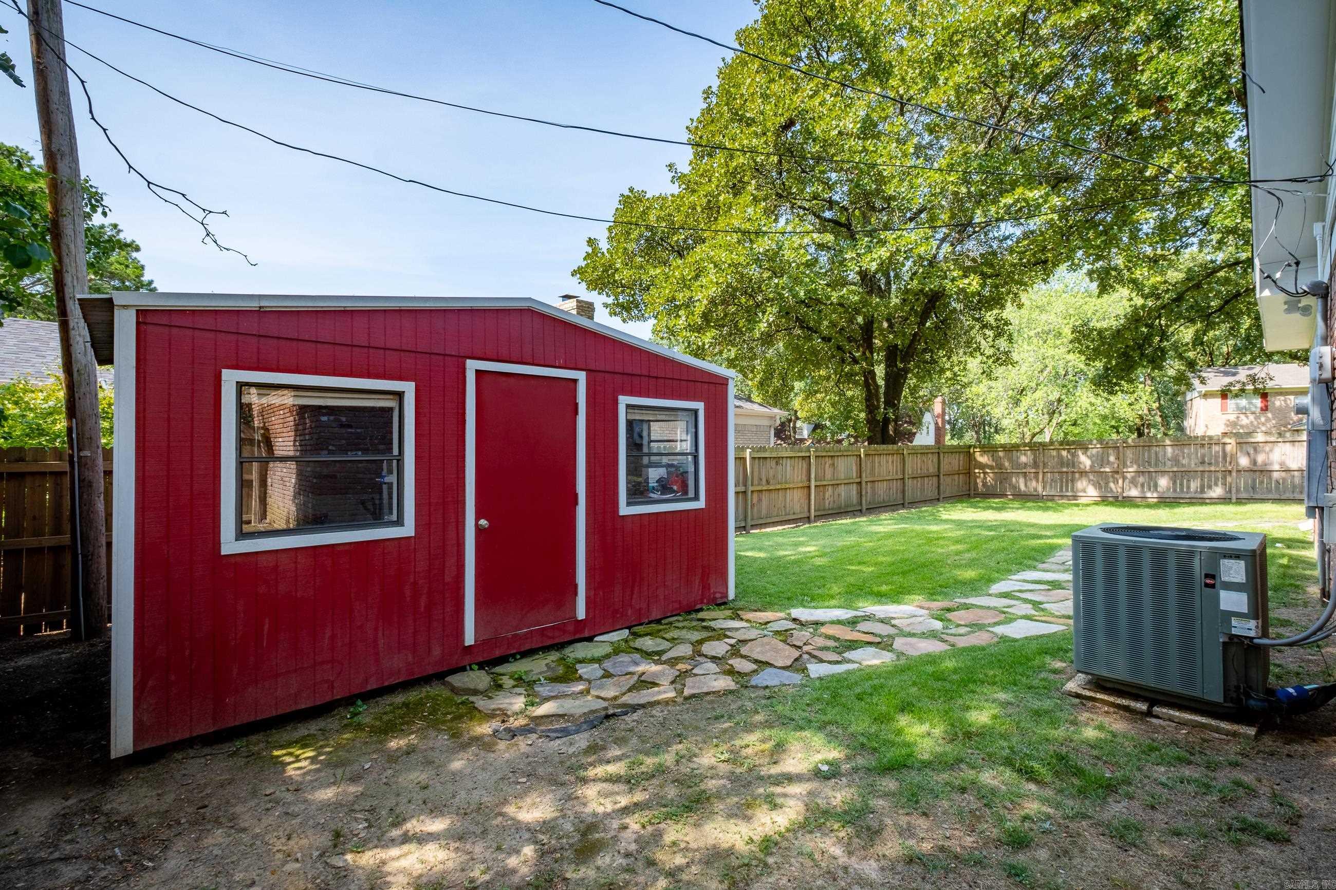 10013 Charterhouse Road