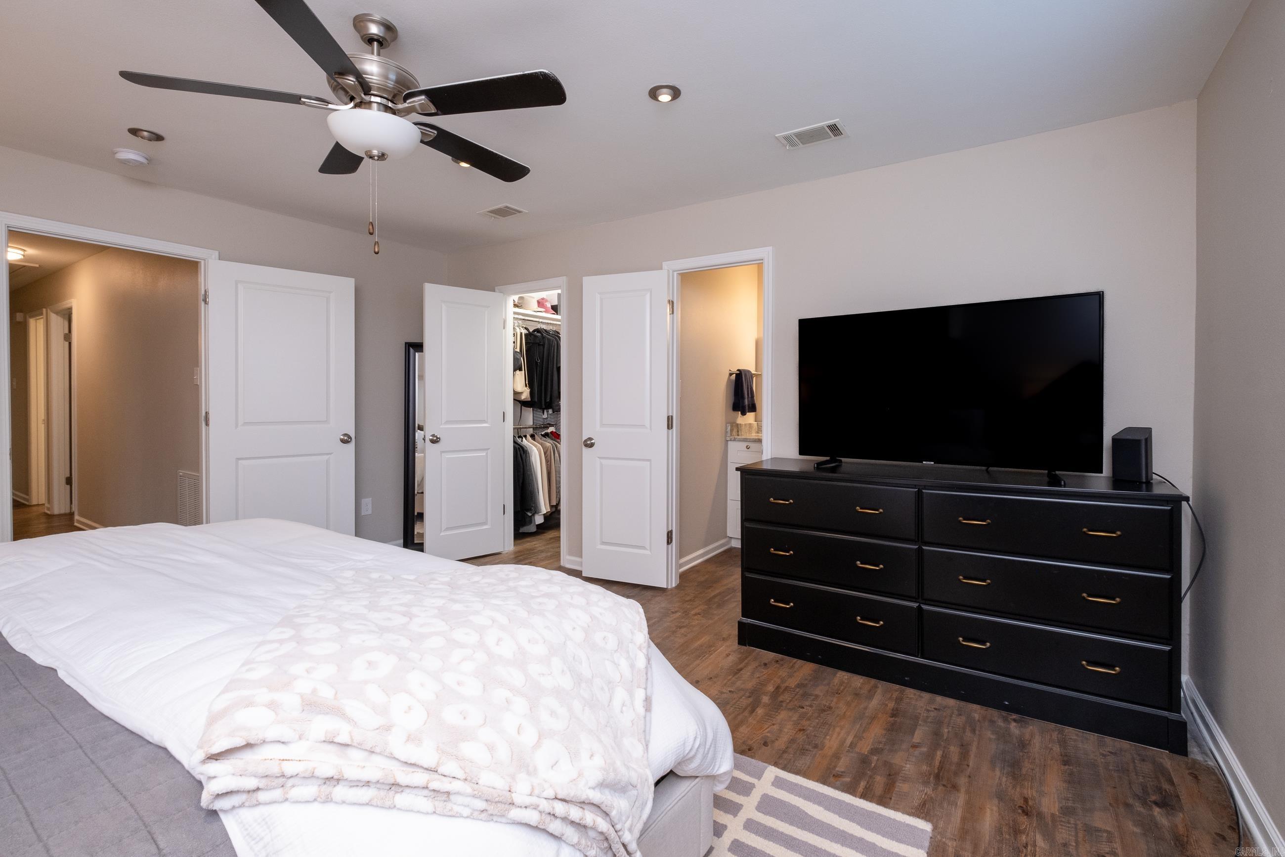 10013 Charterhouse Road