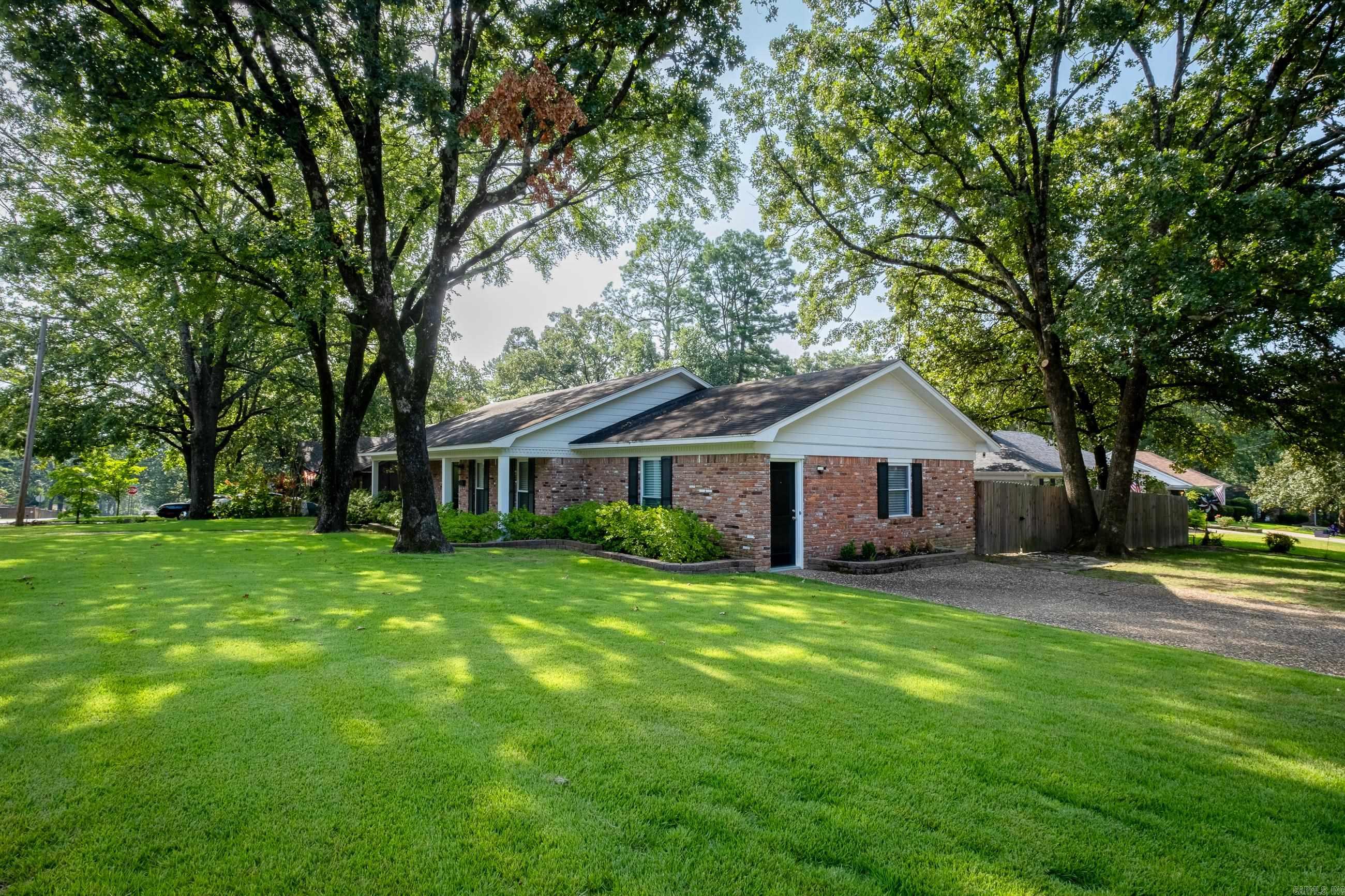 10013 Charterhouse Road