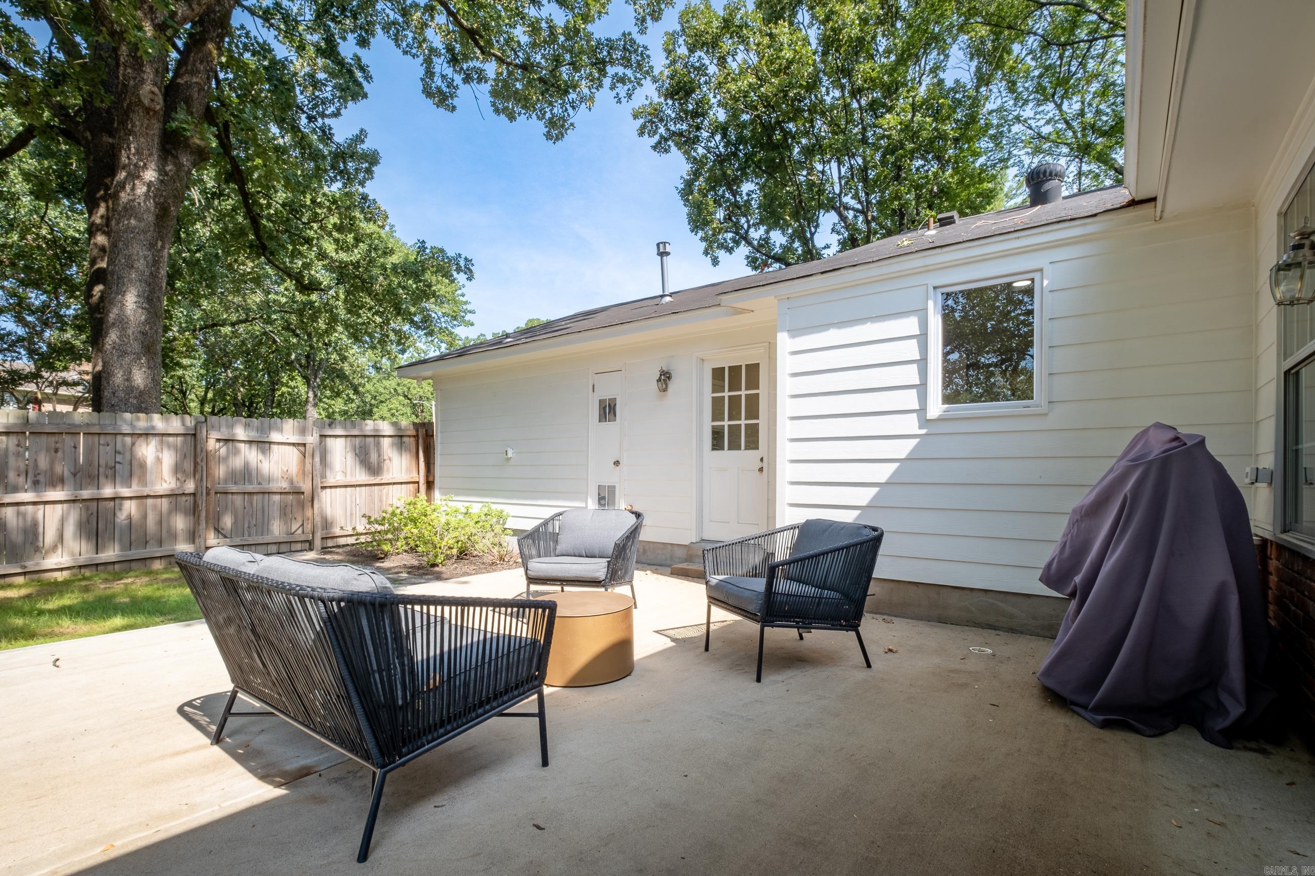 10013 Charterhouse Road