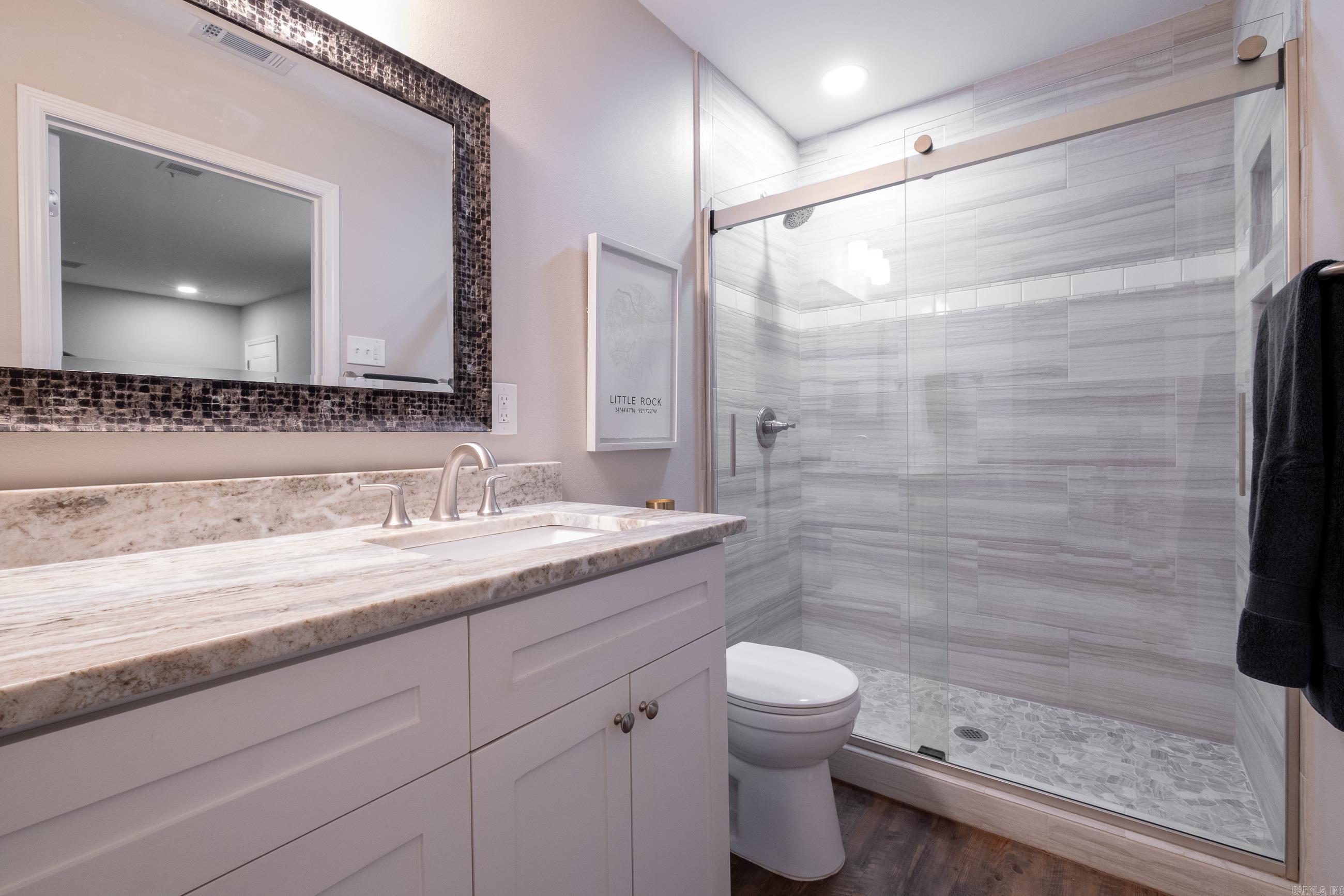 10013 Charterhouse Road