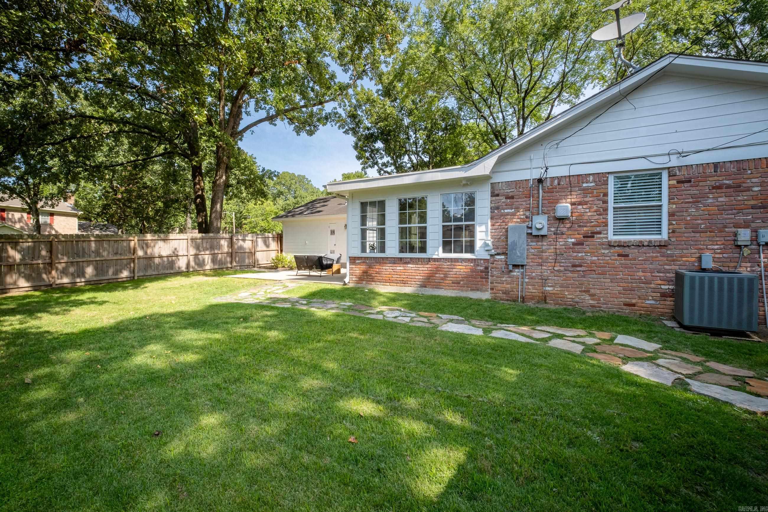 10013 Charterhouse Road