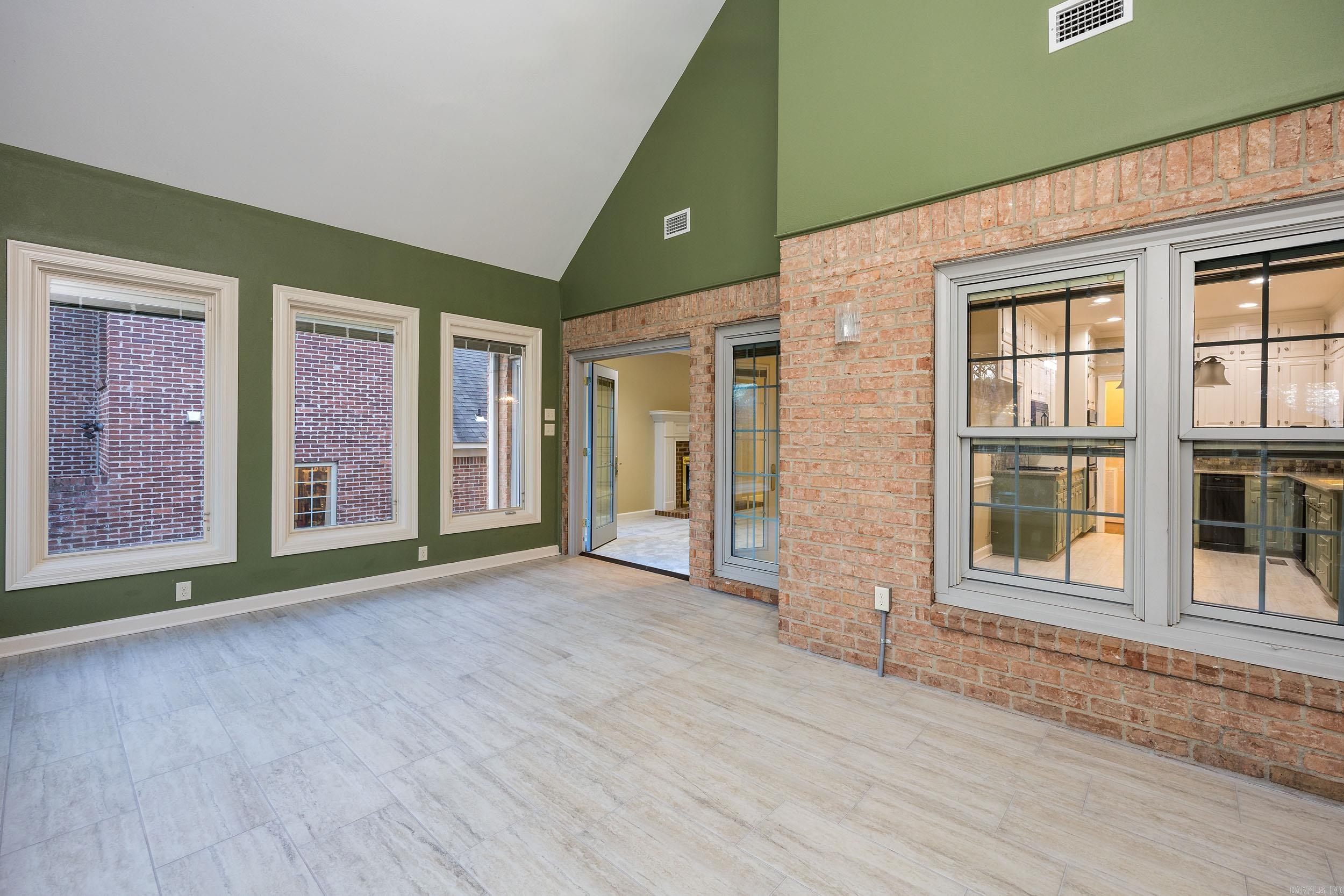 31 Rocky Valley Cove