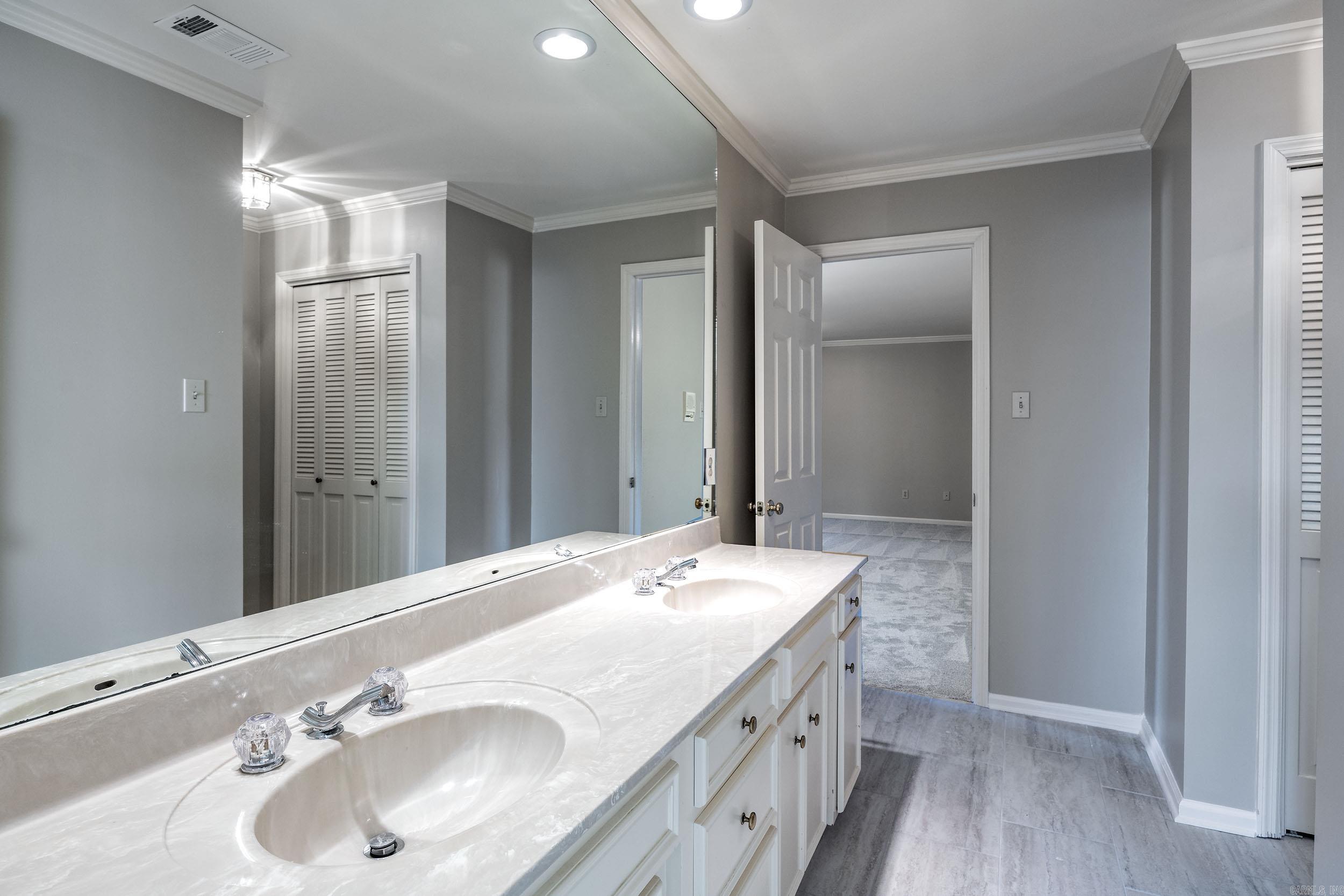 31 Rocky Valley Cove