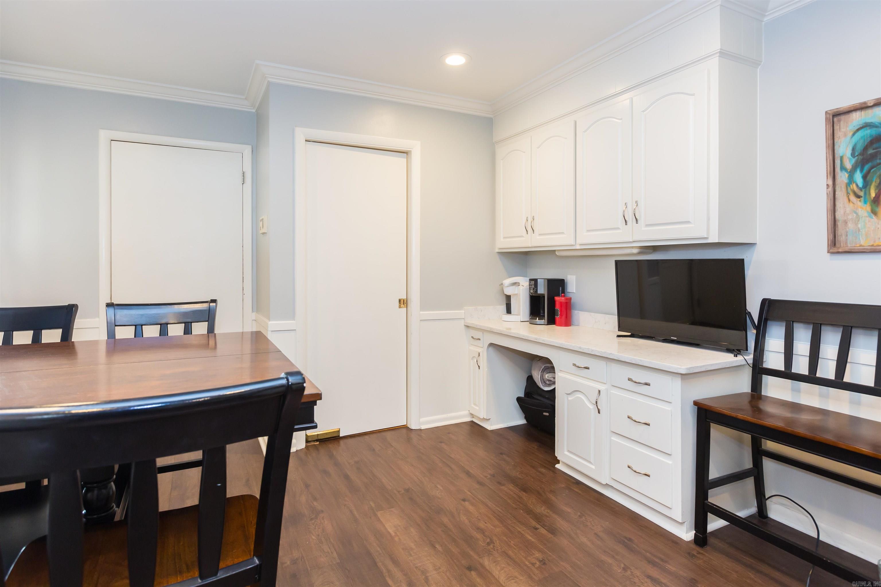 8 Pamela Dr