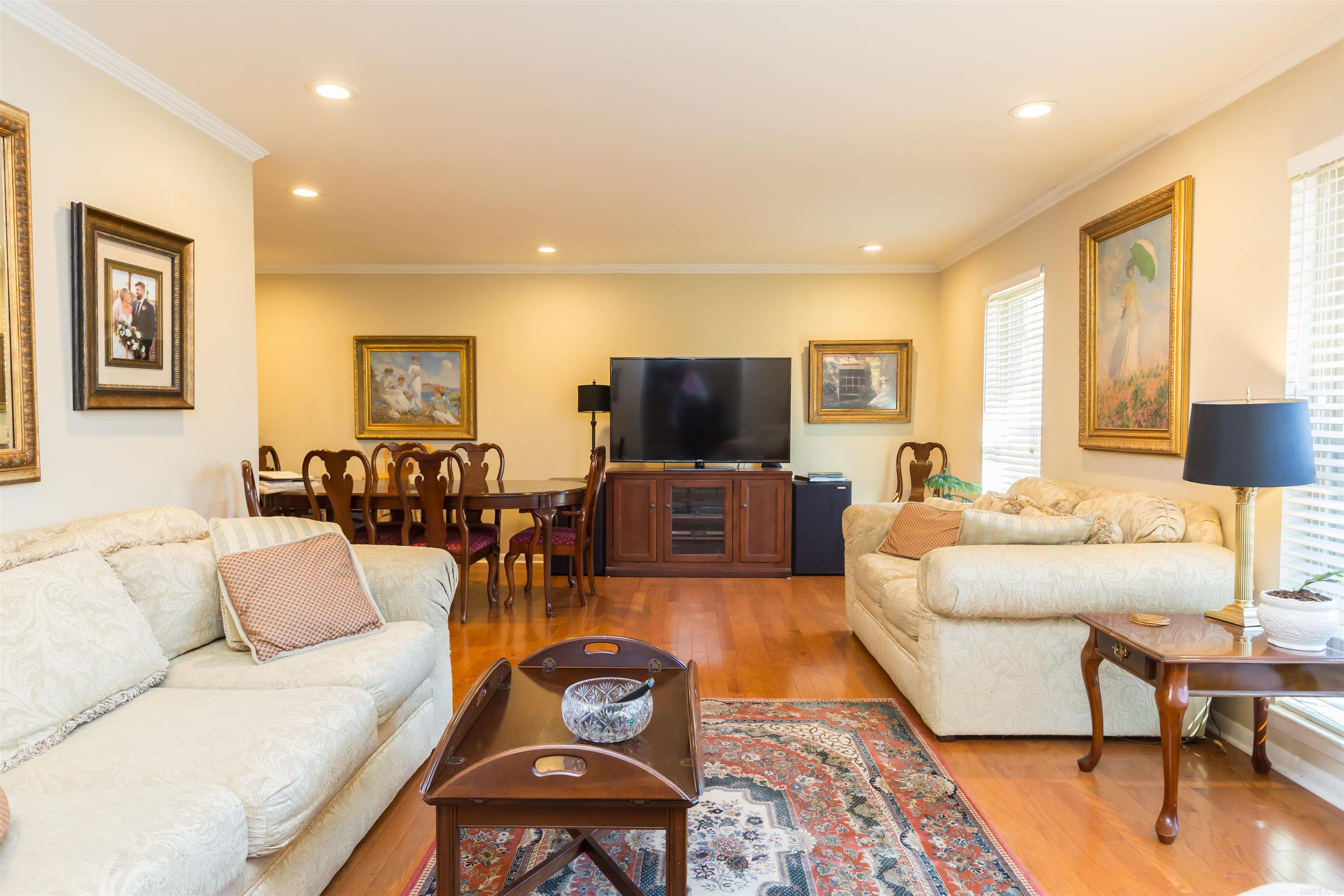8 Pamela Dr