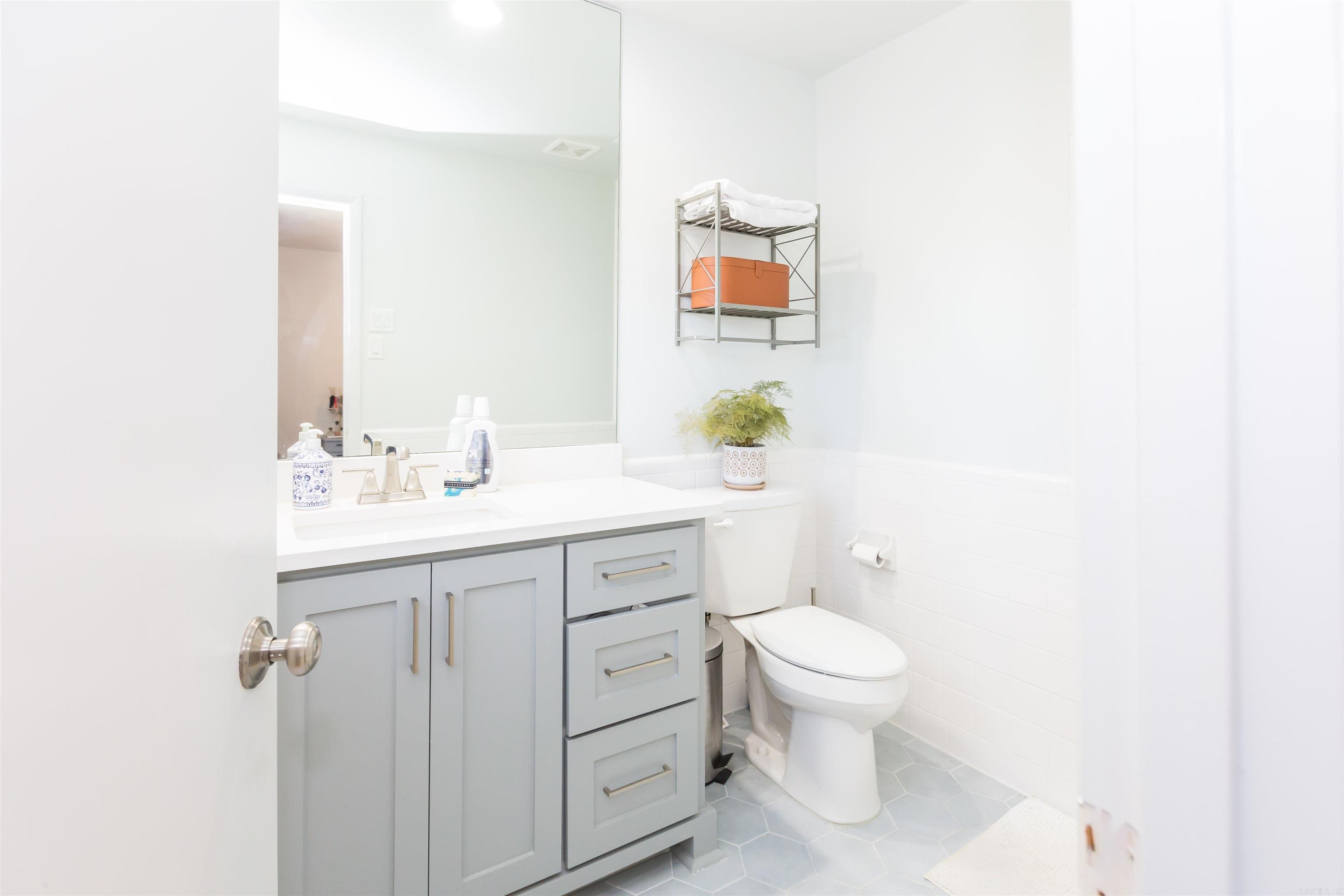 8 Pamela Dr