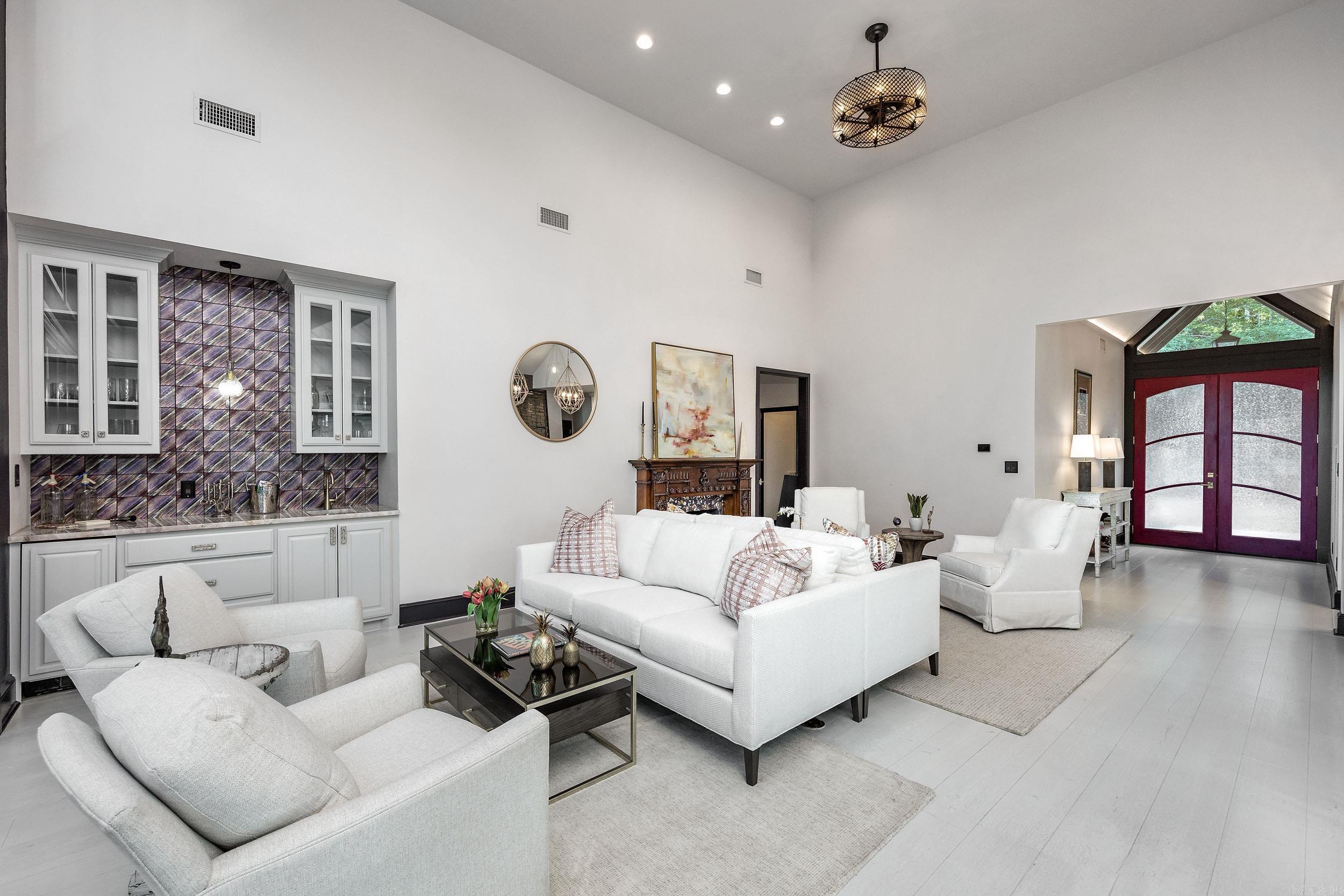 19 Blue Ridge Circle