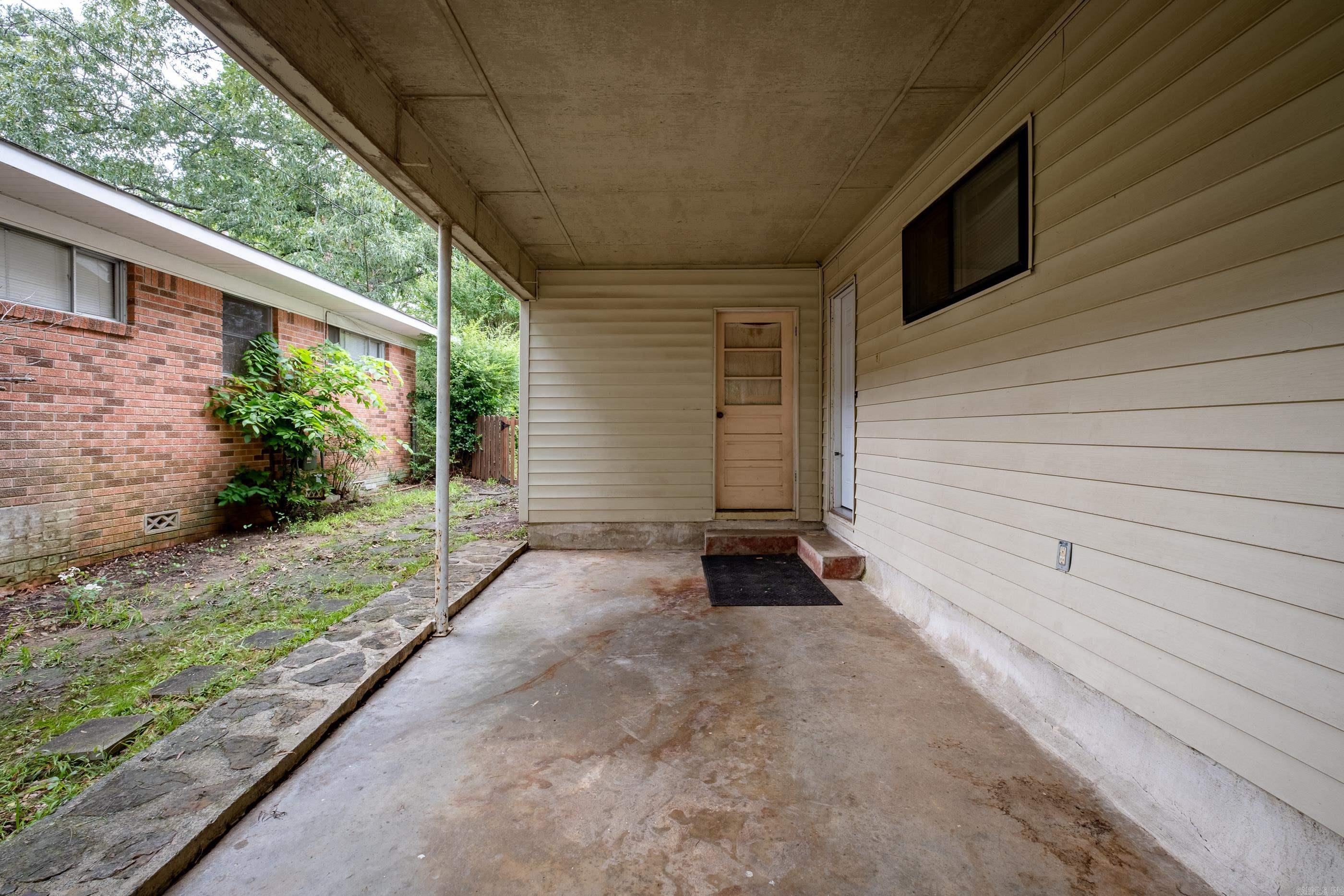 24 Point O Woods Drive