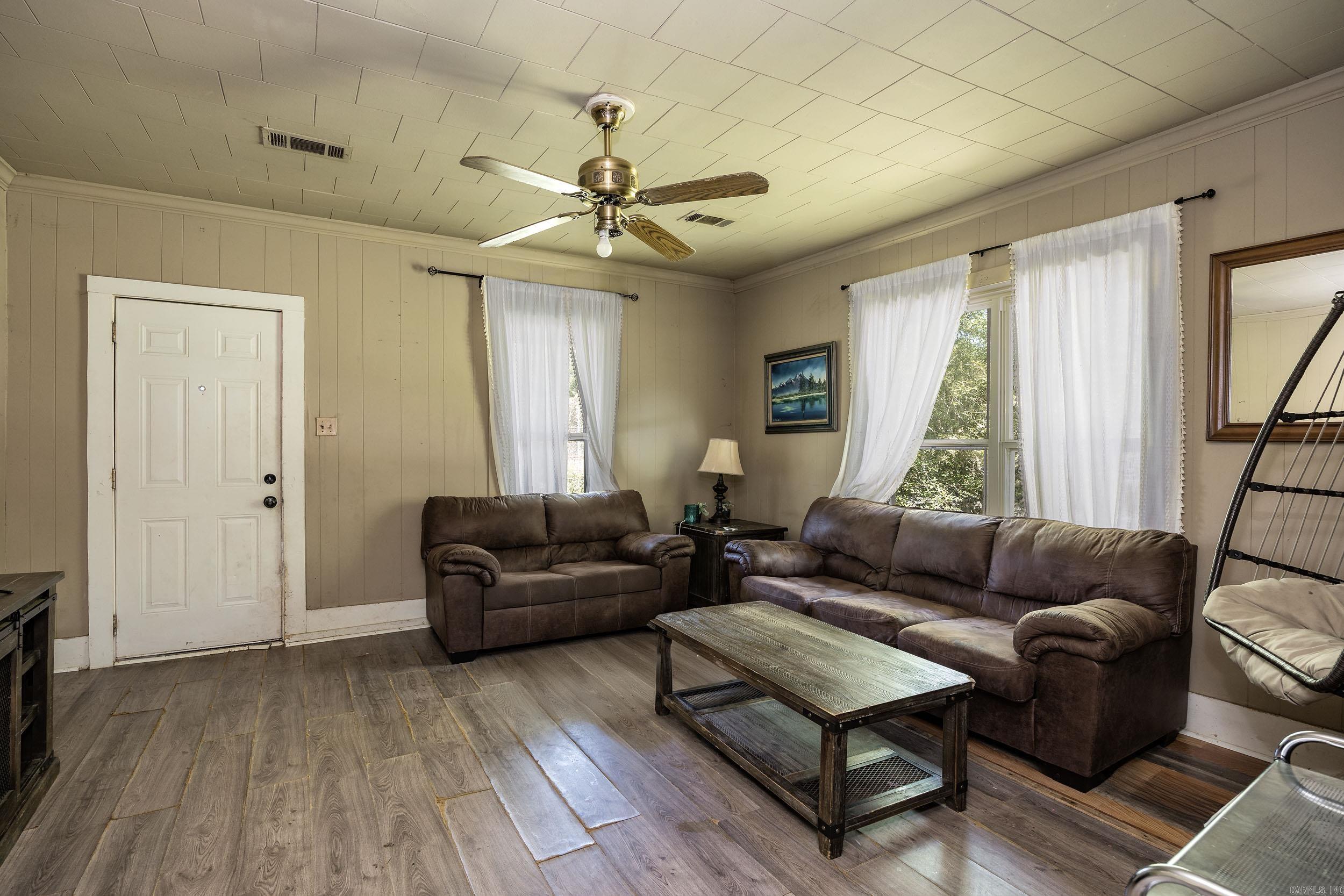 10301 Sardis Road