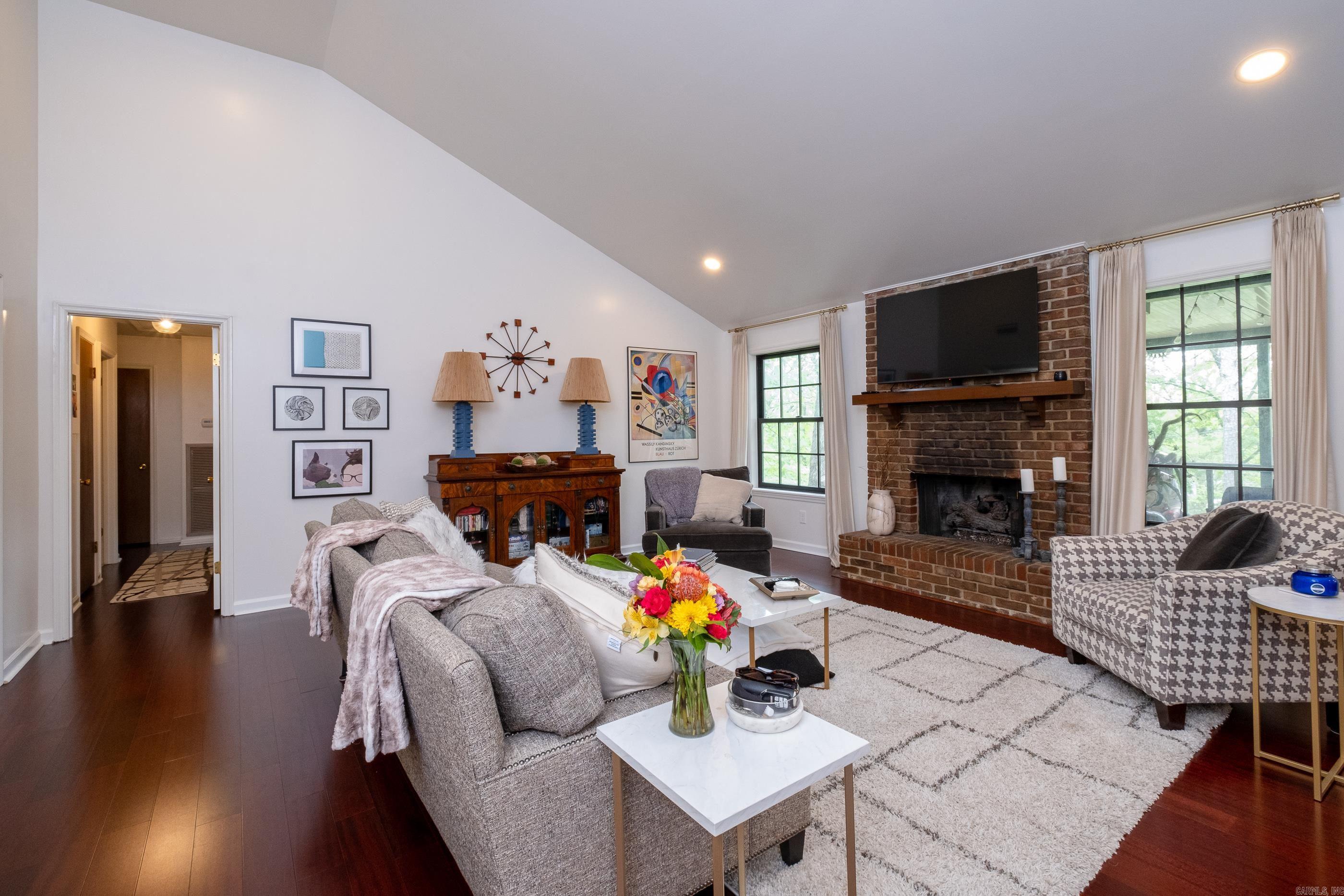 1511 Ellen Court
