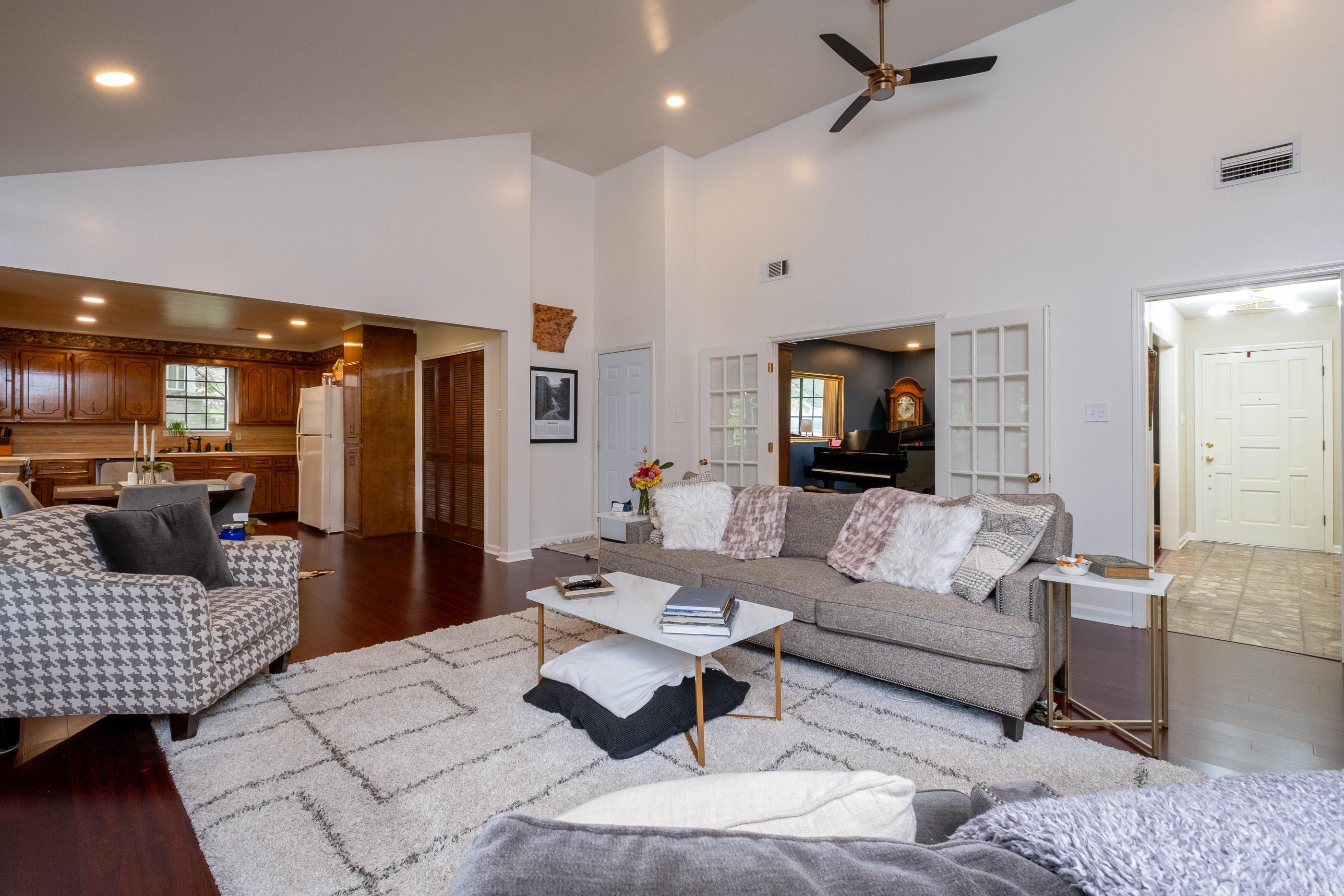 1511 Ellen Court