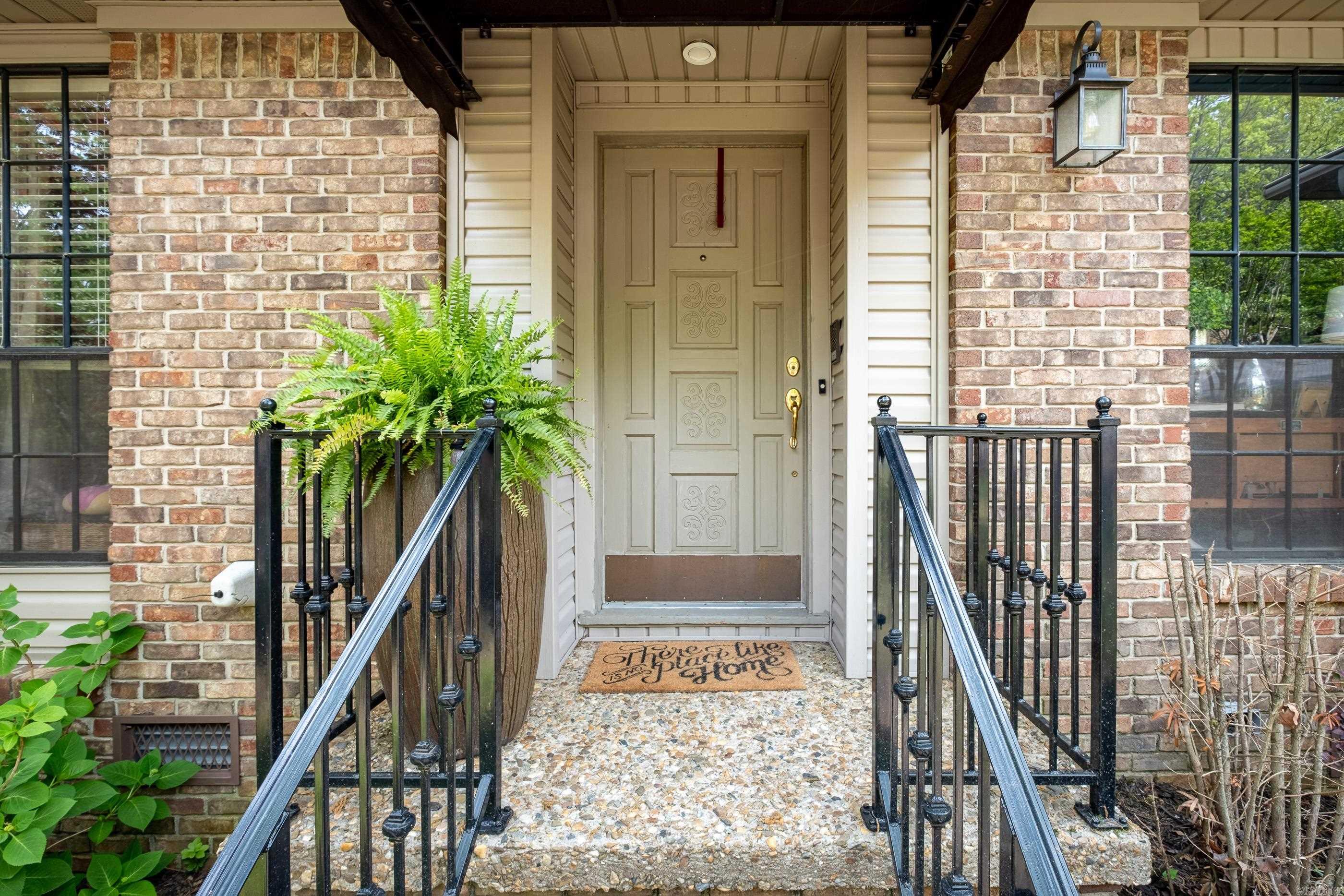 1511 Ellen Court