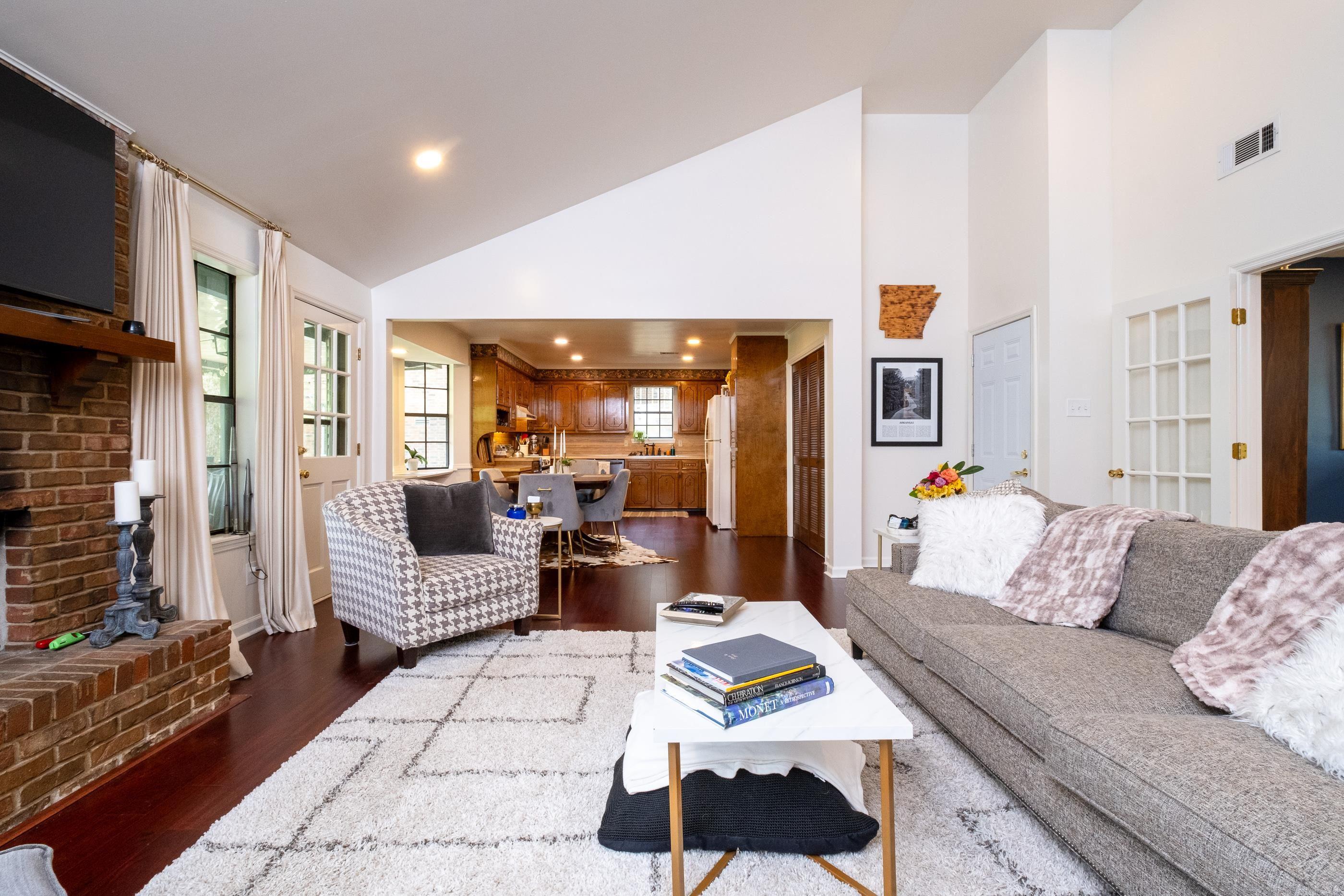 1511 Ellen Court